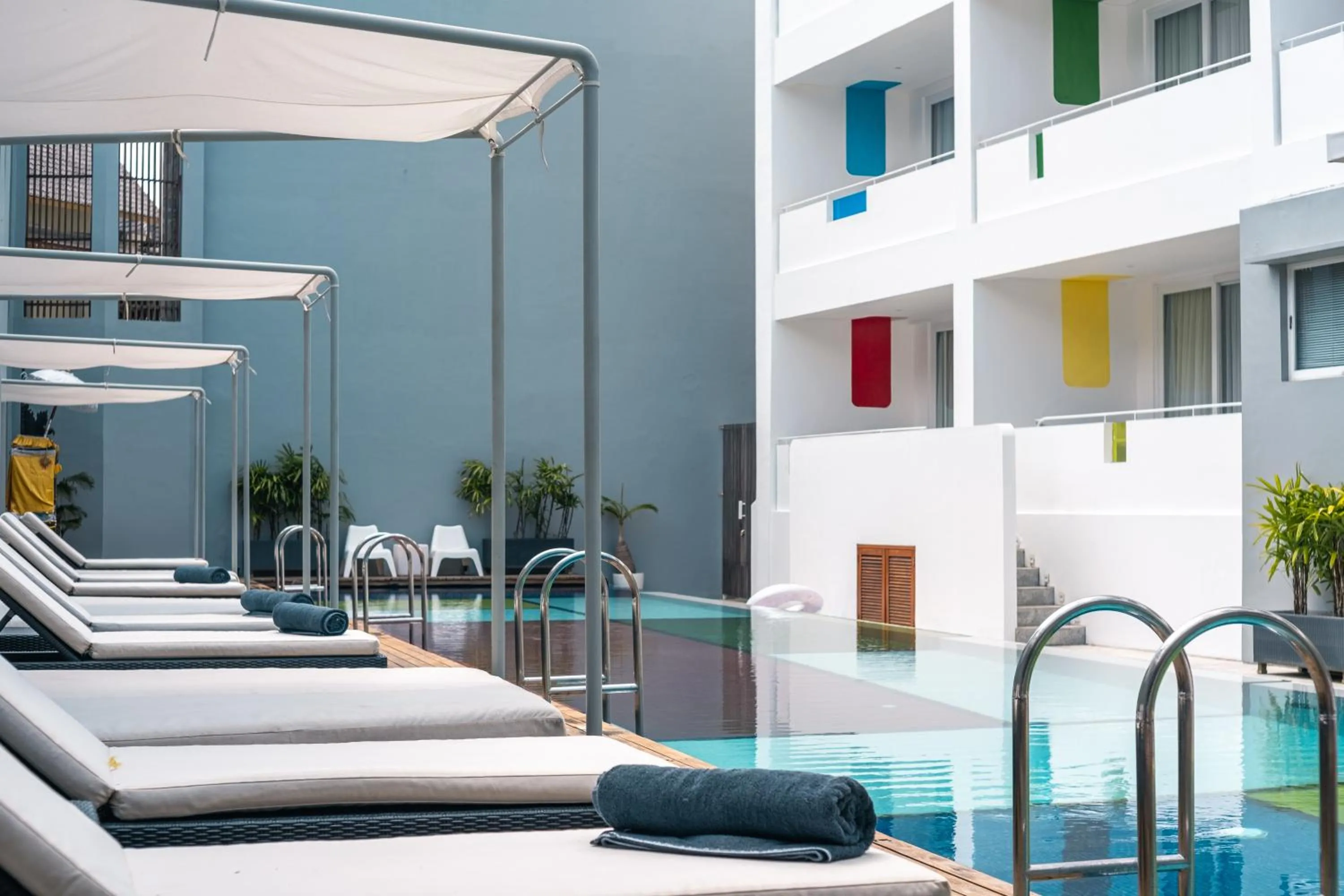 Swimming pool in Chill Hotel Seminyak