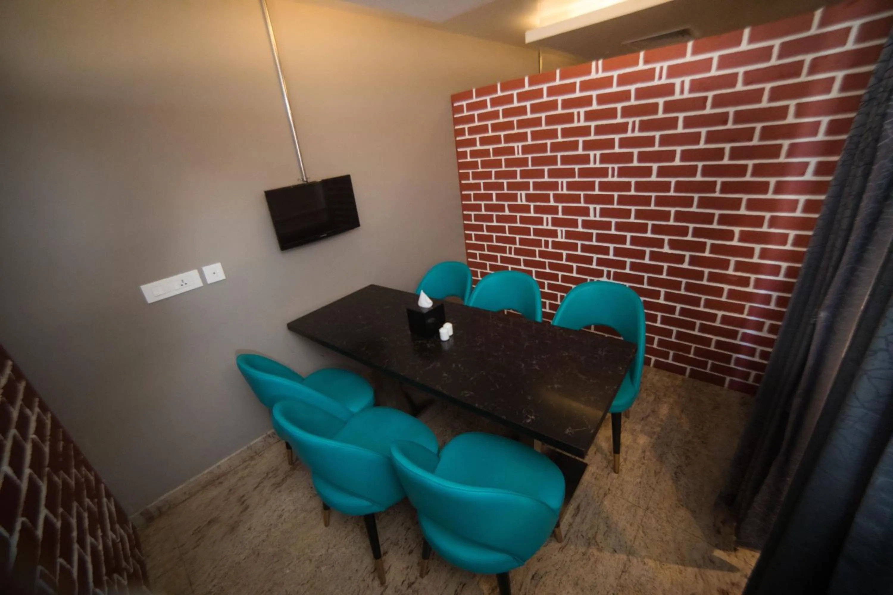 Meals in Fortune Plaza Hotel