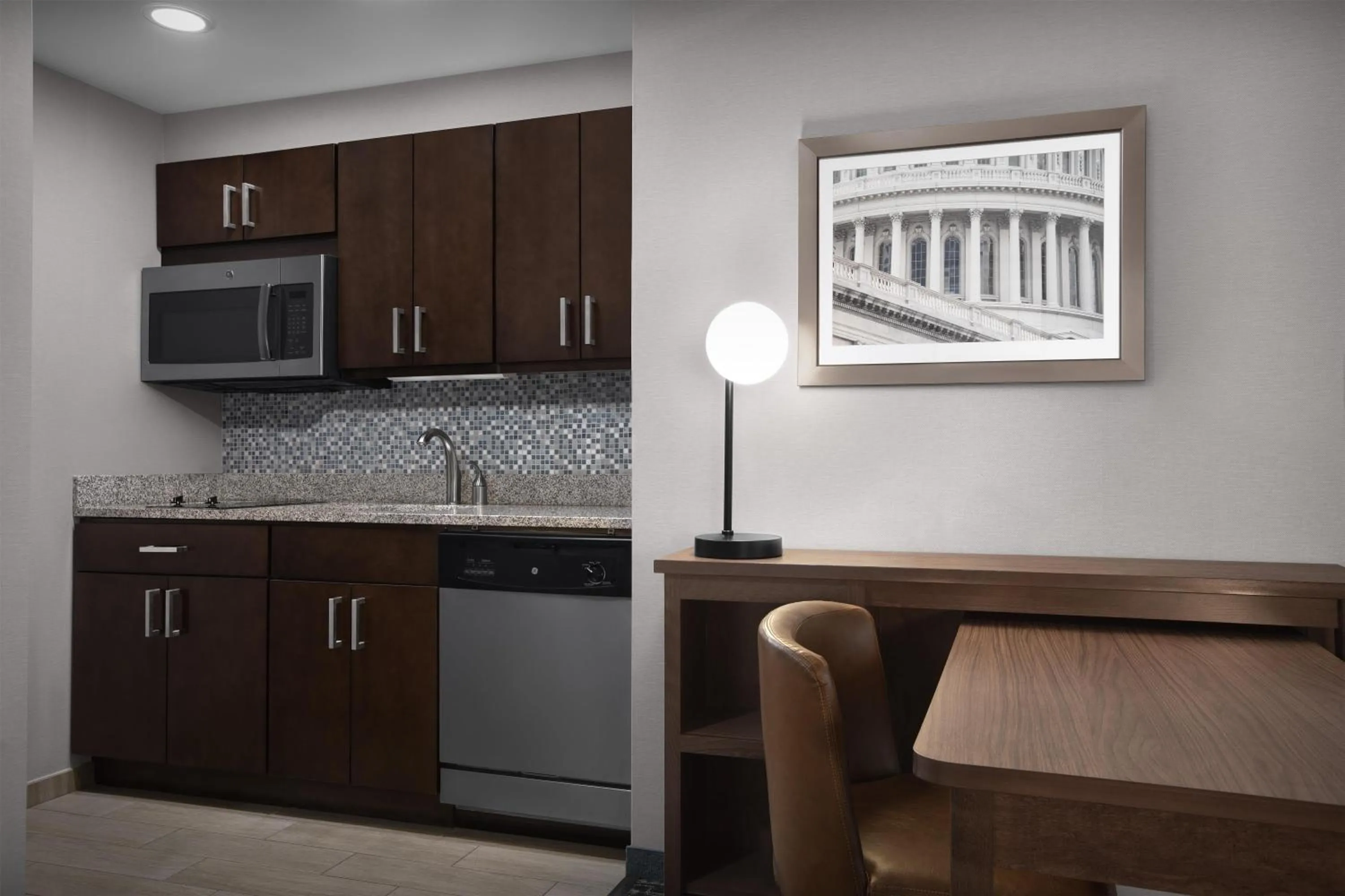 Kitchen or kitchenette in Homewood Suites by Hilton Washington DC NoMa Union Station