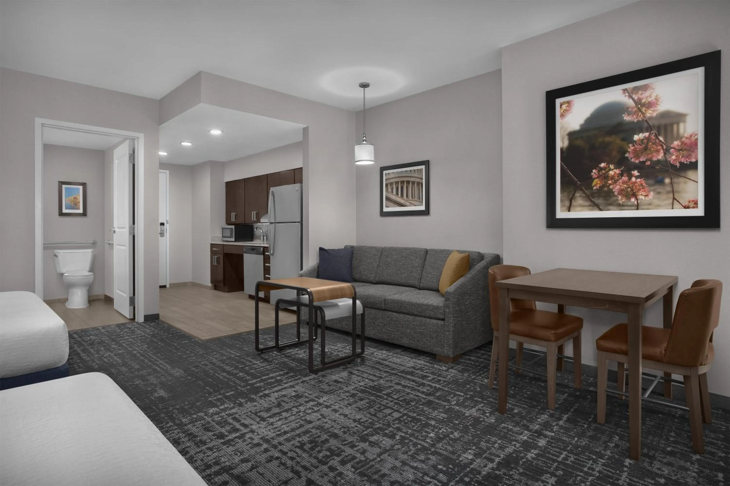 Kitchen or kitchenette in Homewood Suites by Hilton Washington DC NoMa Union Station