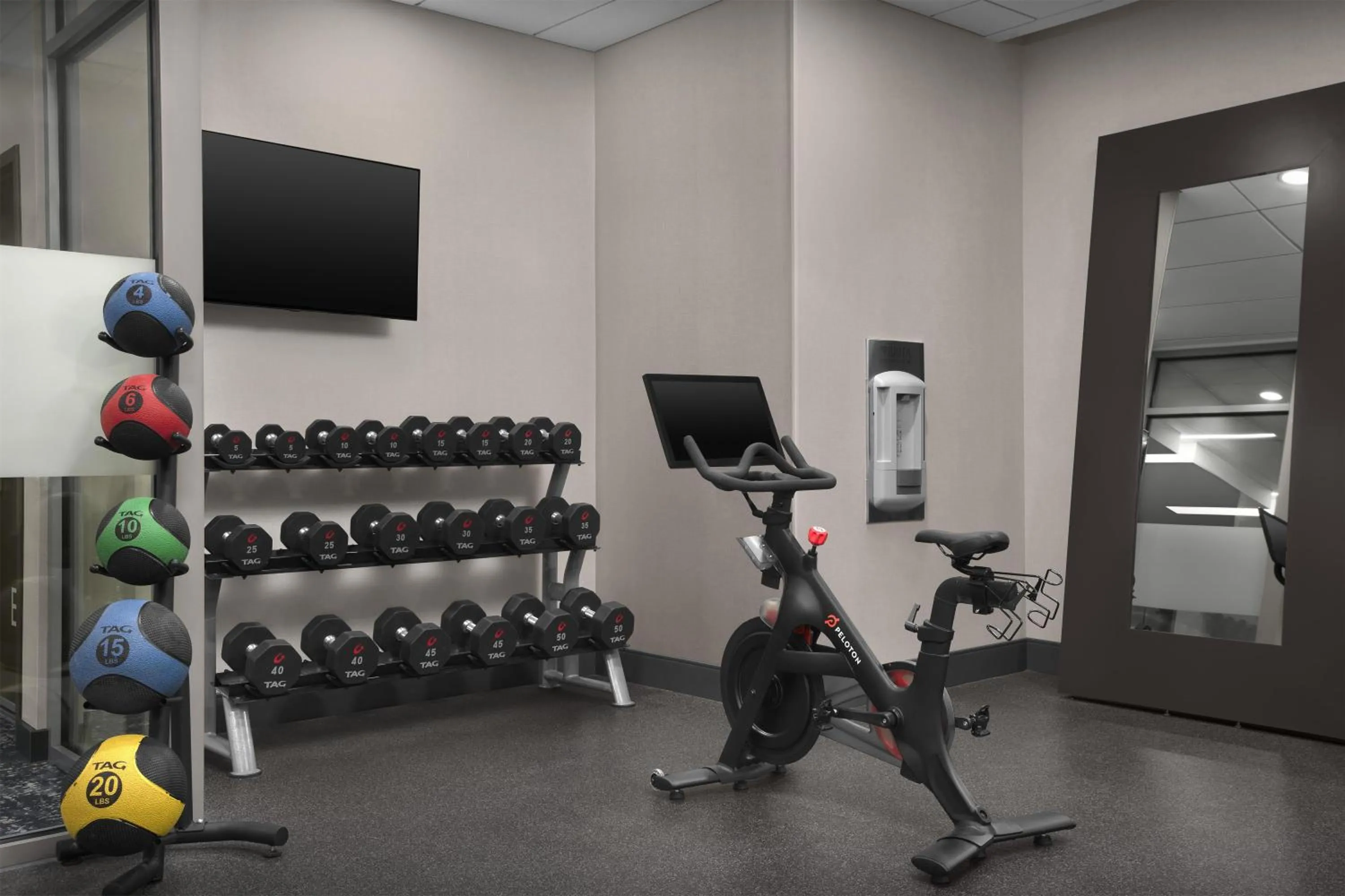 Fitness centre/facilities in Homewood Suites by Hilton Washington DC NoMa Union Station