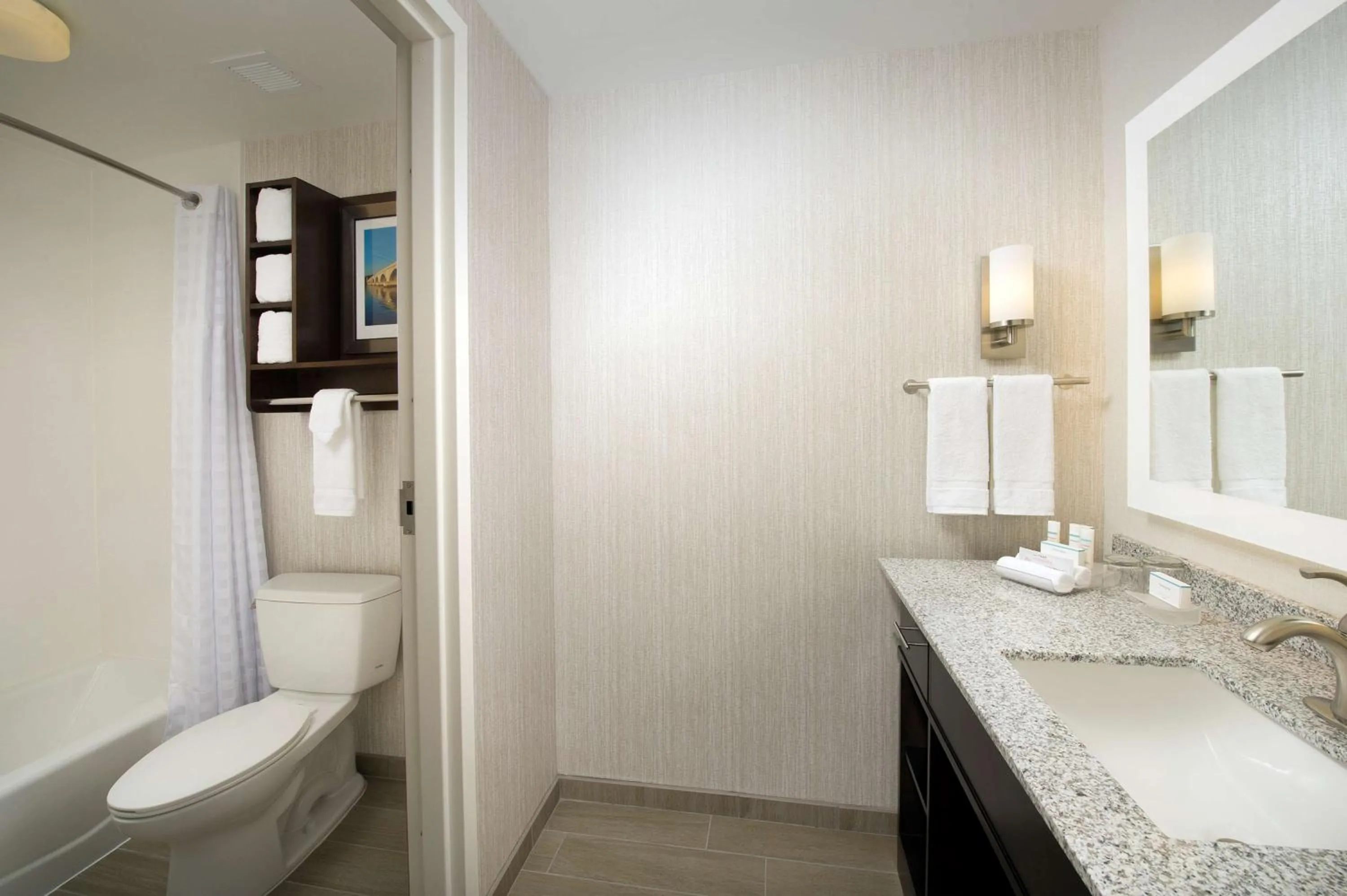 Bathroom in Homewood Suites by Hilton Washington DC NoMa Union Station