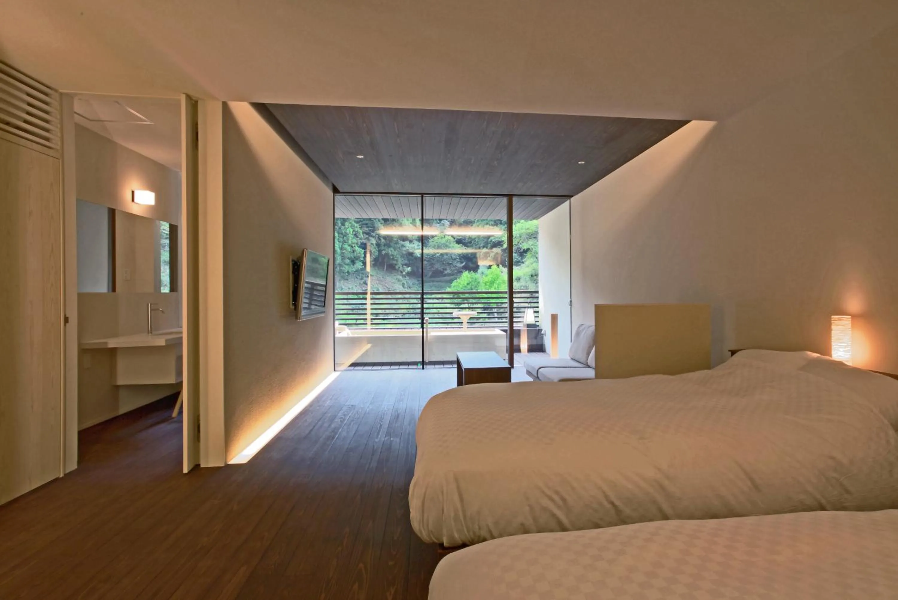 Photo of the whole room, Bed in Kawayu Onsen Fujiya