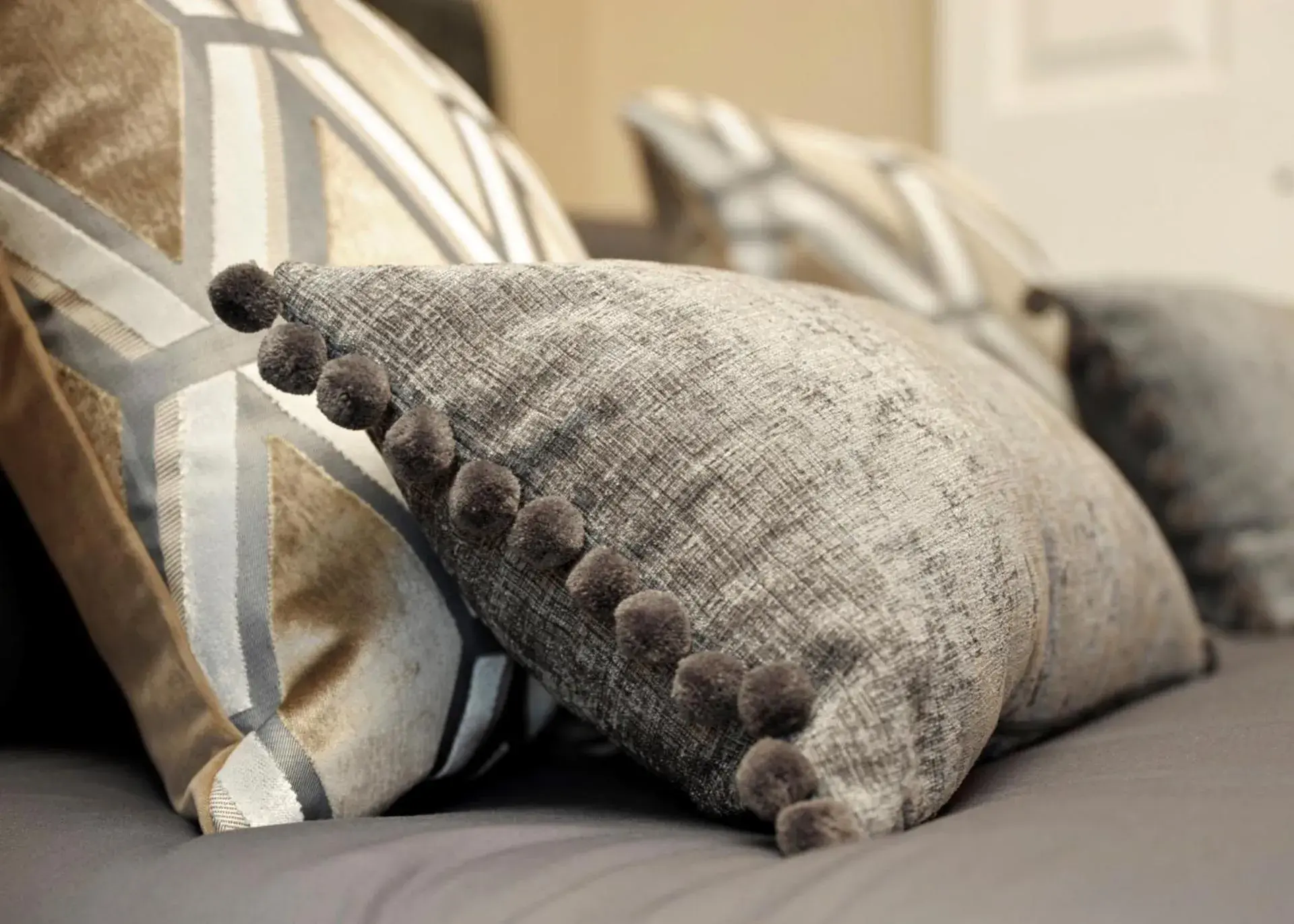 Decorative detail, Bed in Apartment Bournemouth centre close to beach Decorative detail, Bed in Apartment Bournemouth centre close to beach