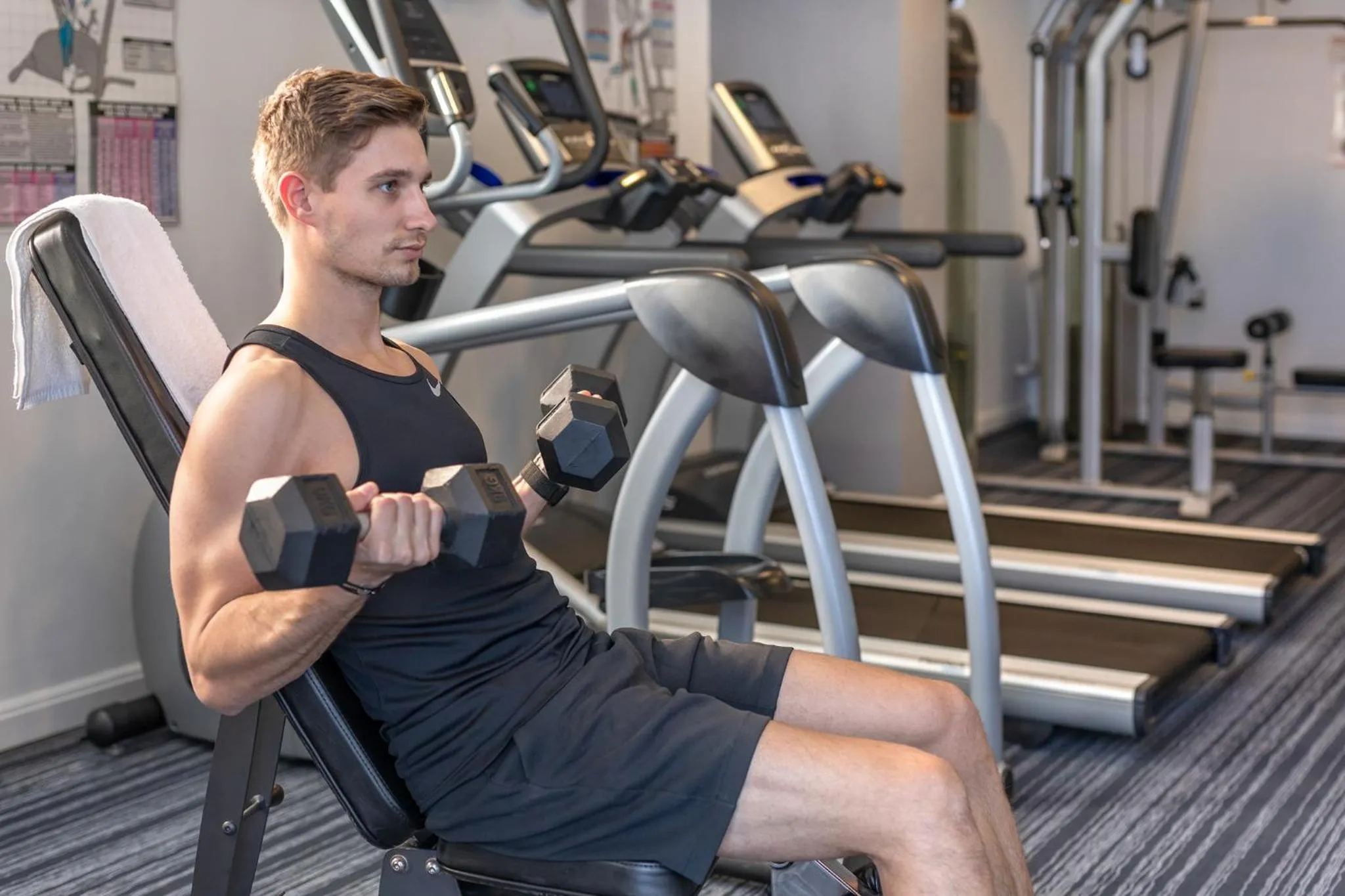 Fitness centre/facilities in Meriton Suites North Ryde