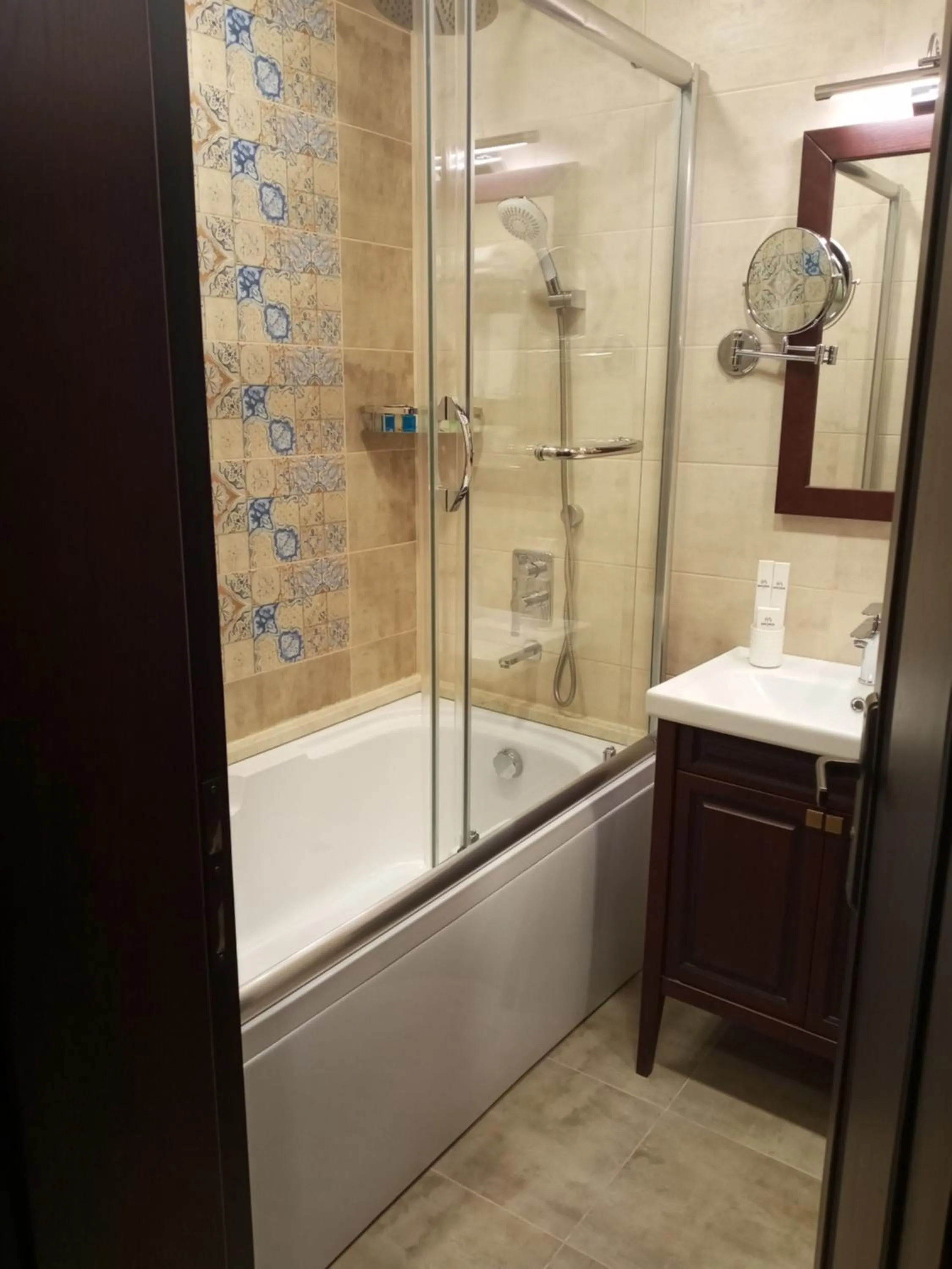 Bathroom in Macara Sheki City Hotel