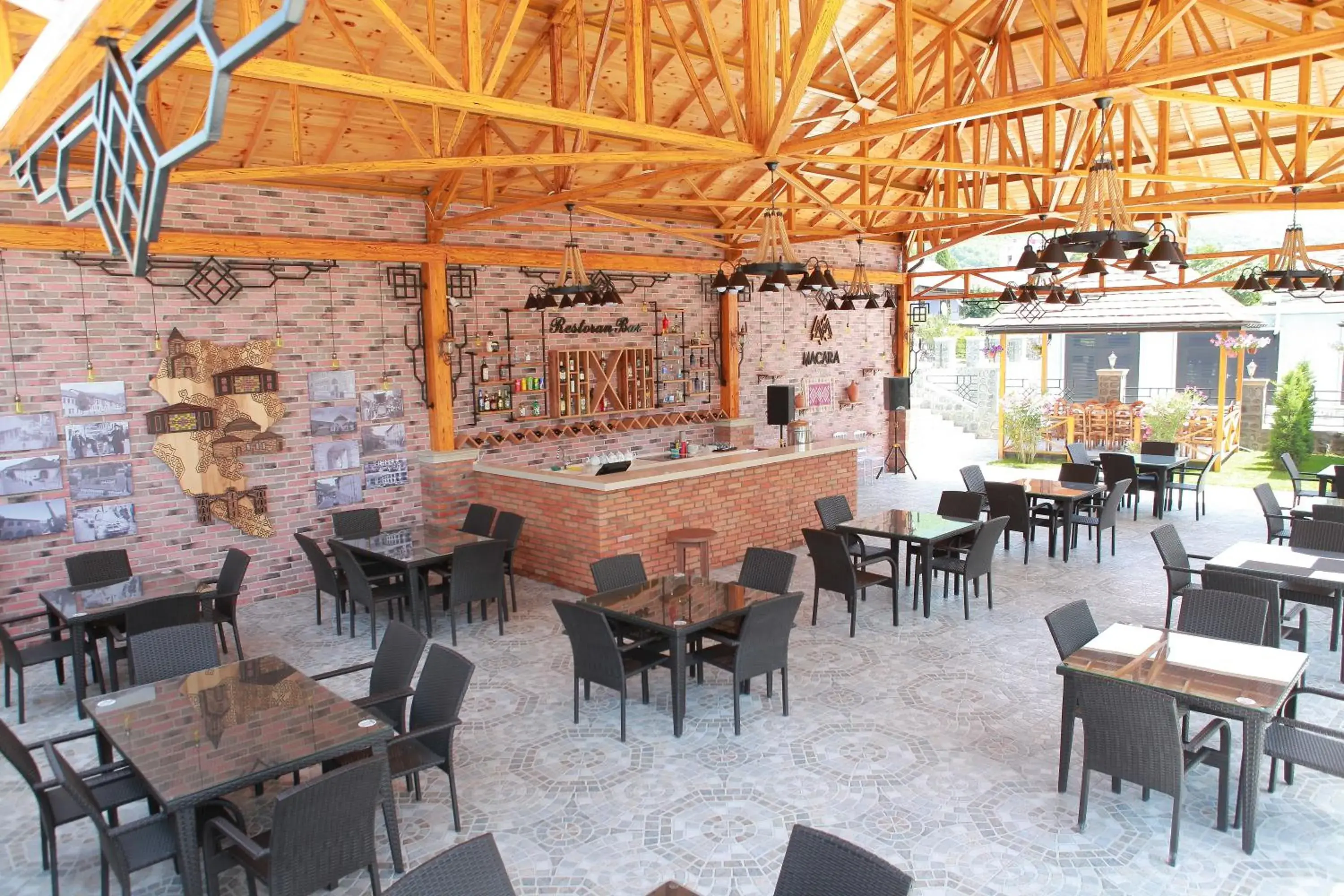 Restaurant/places to eat in Macara Sheki City Hotel Restaurant/places to eat in Macara Sheki City Hotel