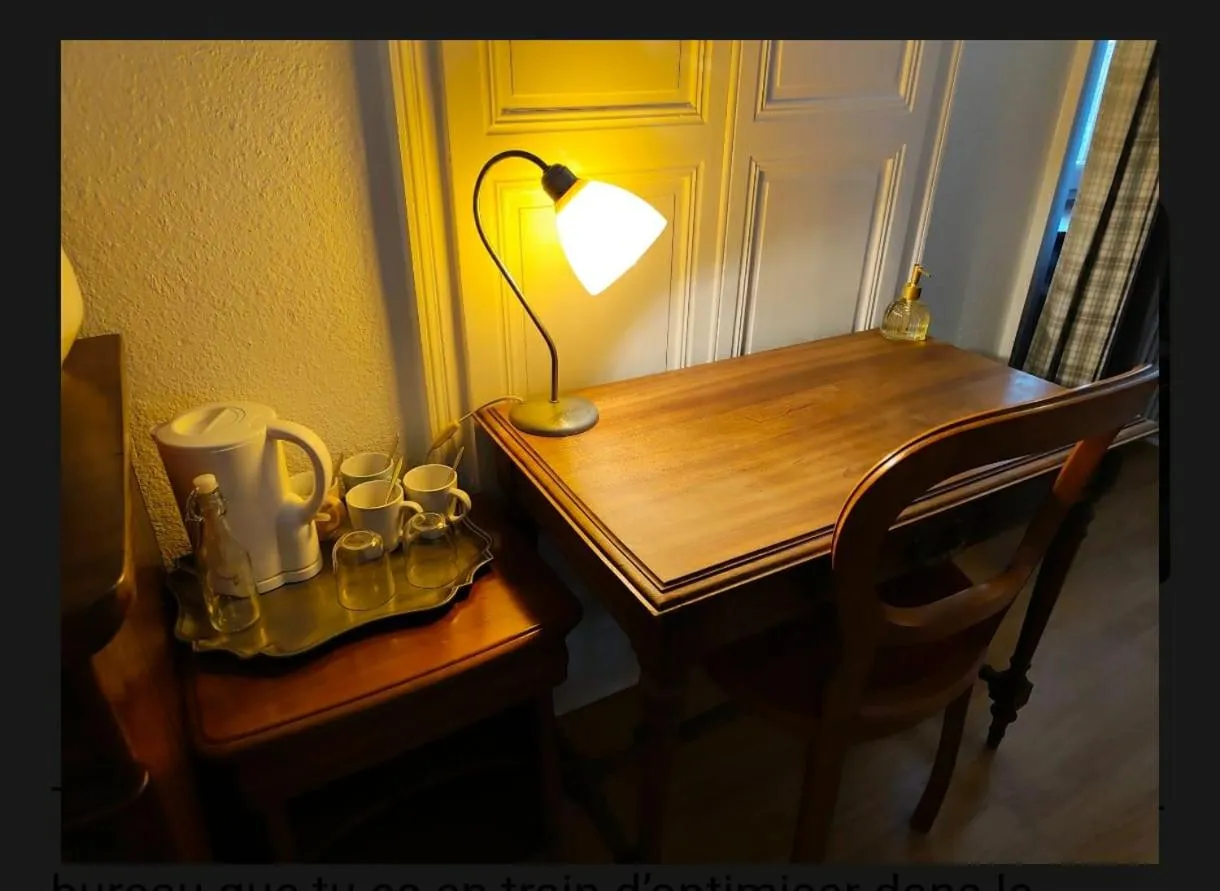 Bedroom in A la Grenouille du Jura - Chambres d'Hôtes de Charme Oyonnax Nantua