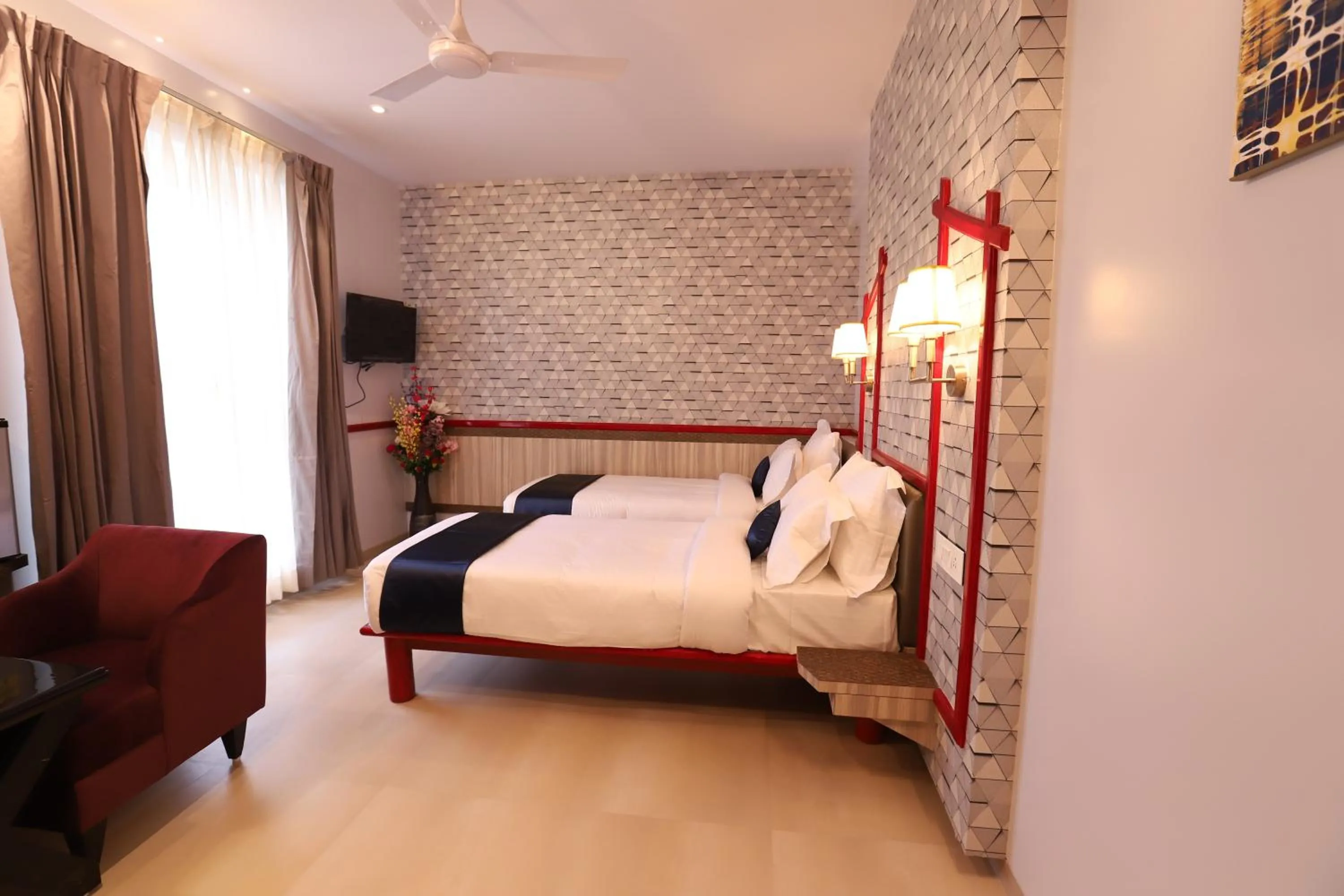 Bed in Hotel Prabha Palace