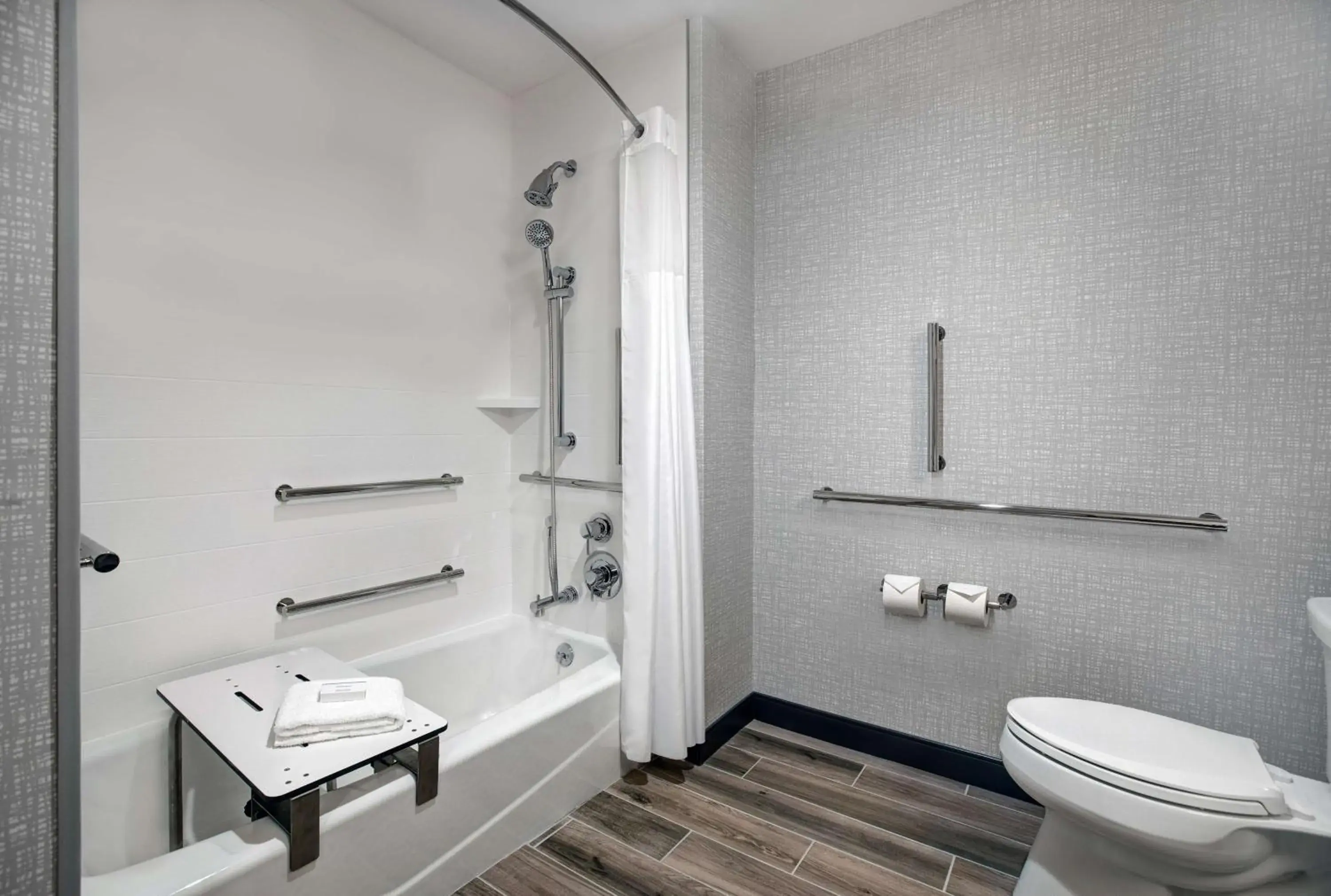 Bathroom in Hampton Inn & Suites Dallas - Farmers Branch Bathroom in Hampton Inn & Suites Dallas - Farmers Branch