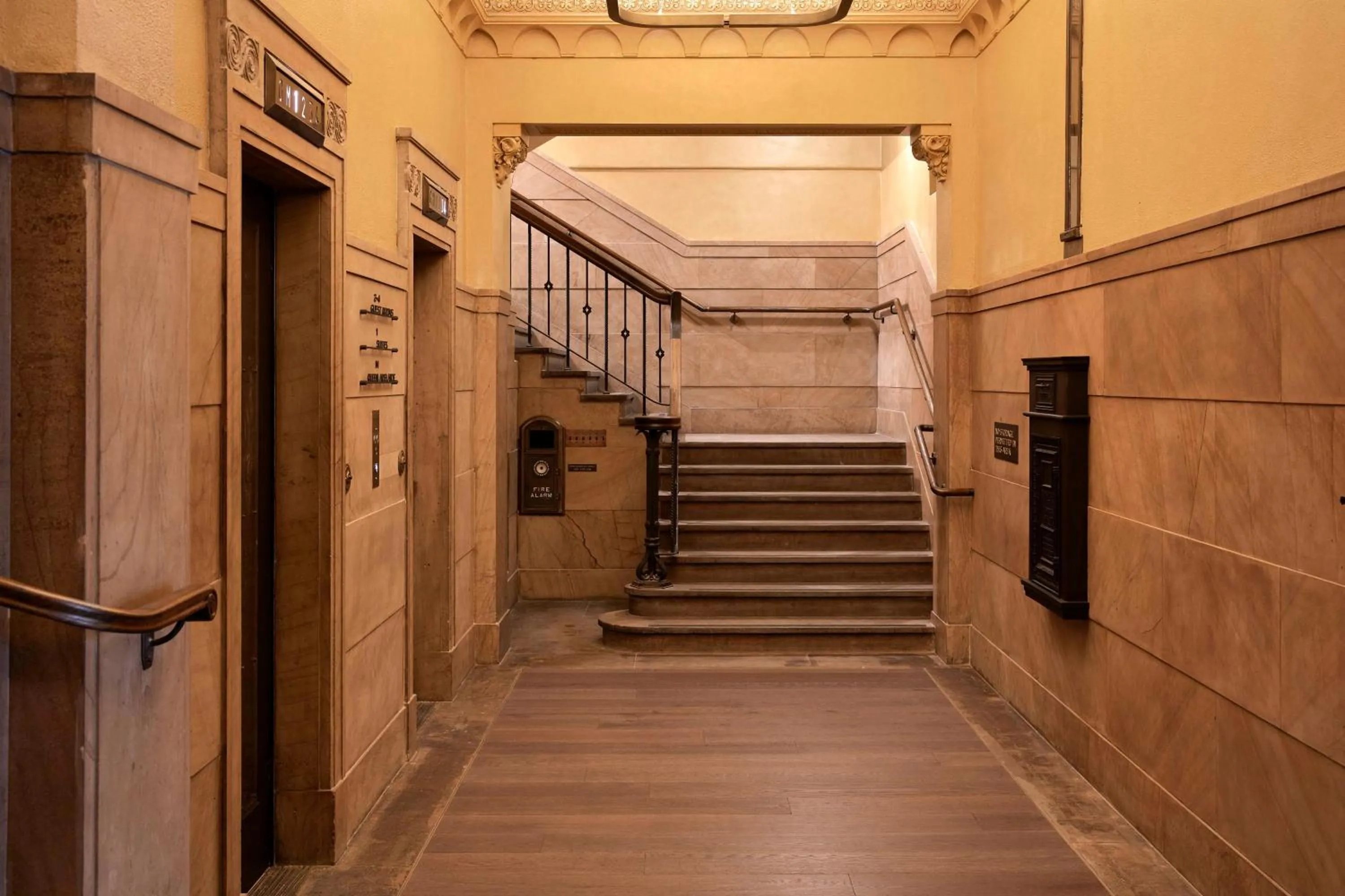 Property building in Hilton Melbourne Little Queen Street