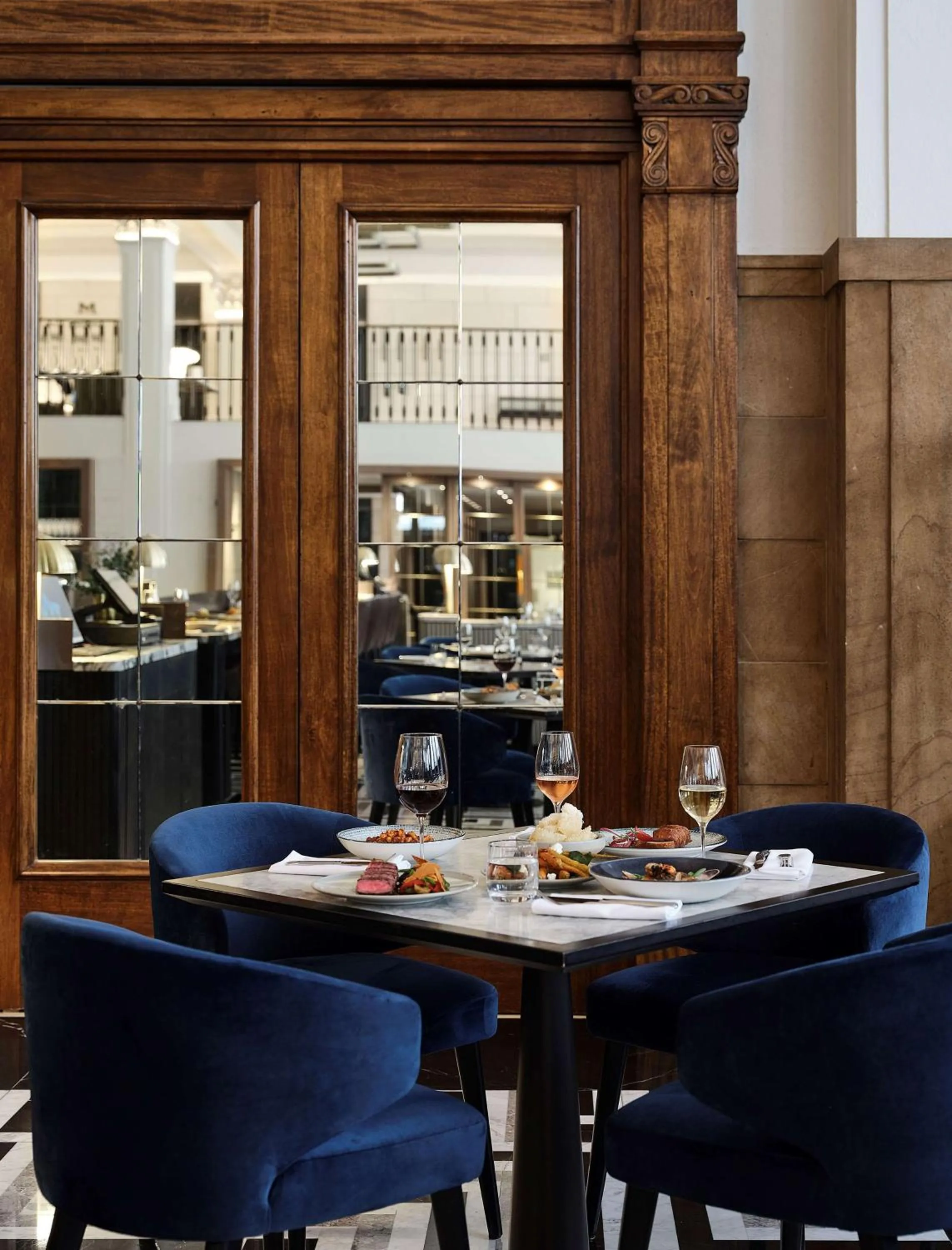 Restaurant/places to eat in Hilton Melbourne Little Queen Street