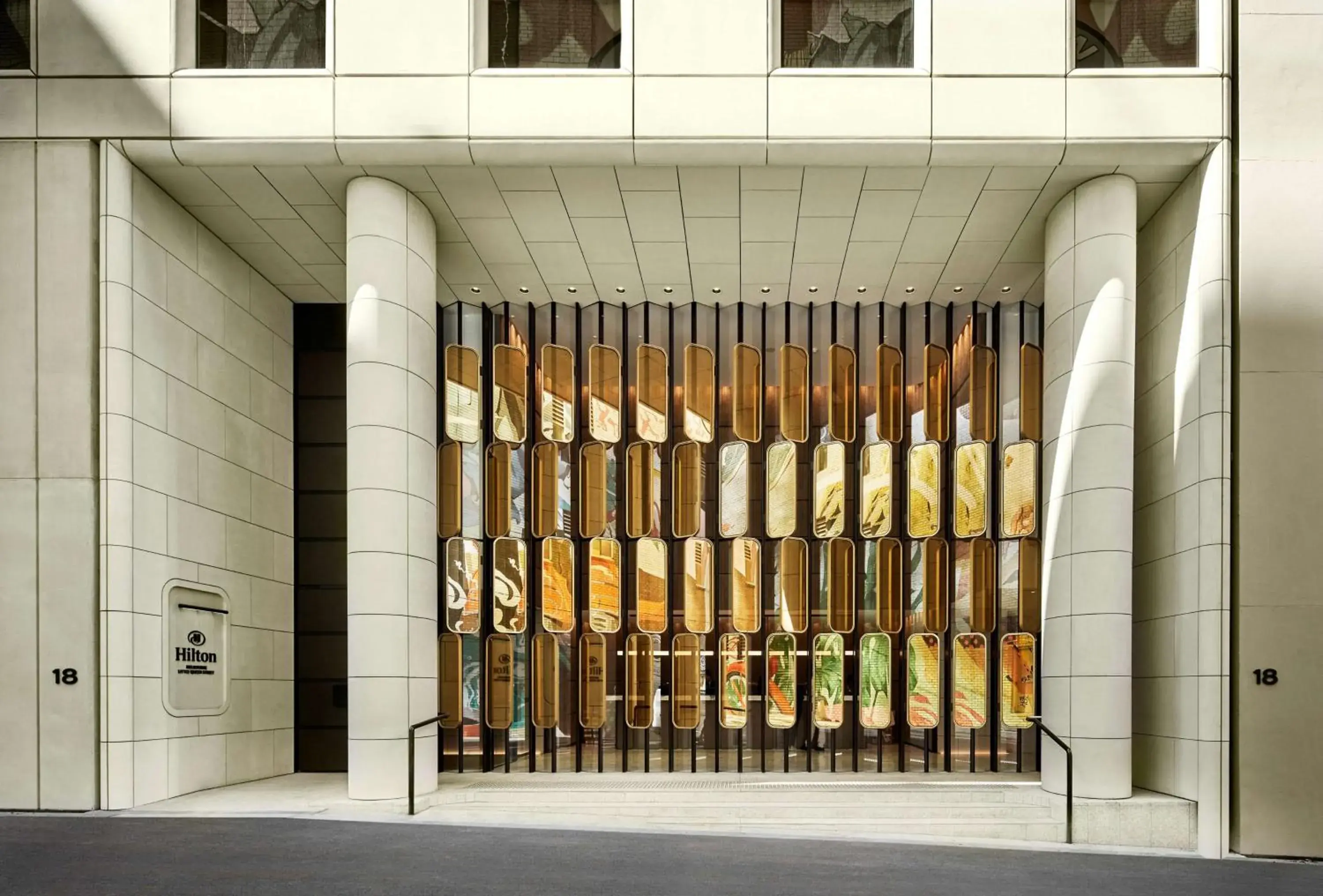 Property building in Hilton Melbourne Little Queen Street Property building in Hilton Melbourne Little Queen Street