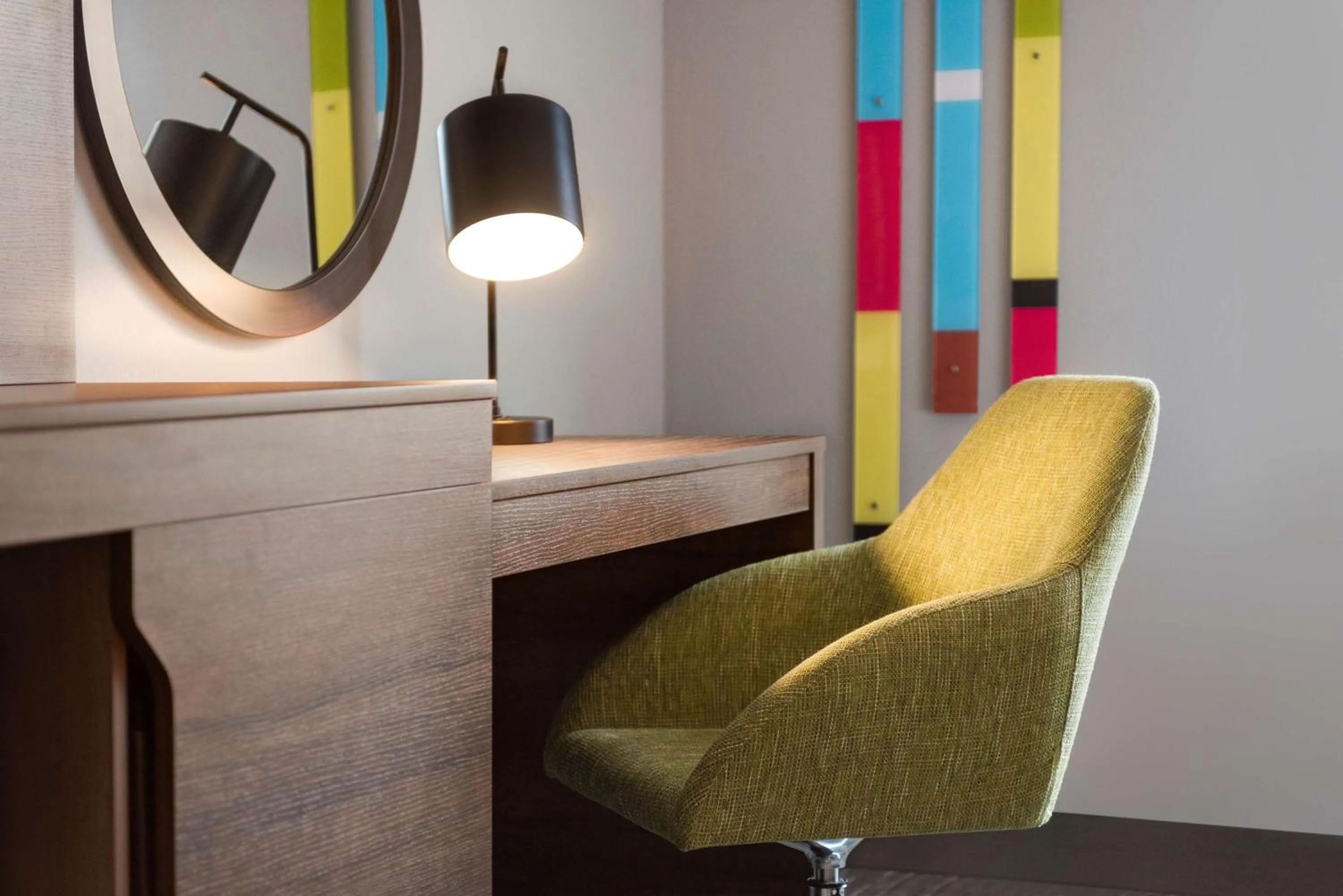 Bedroom in Hampton Inn & Suites Kelowna, British Columbia, Canada