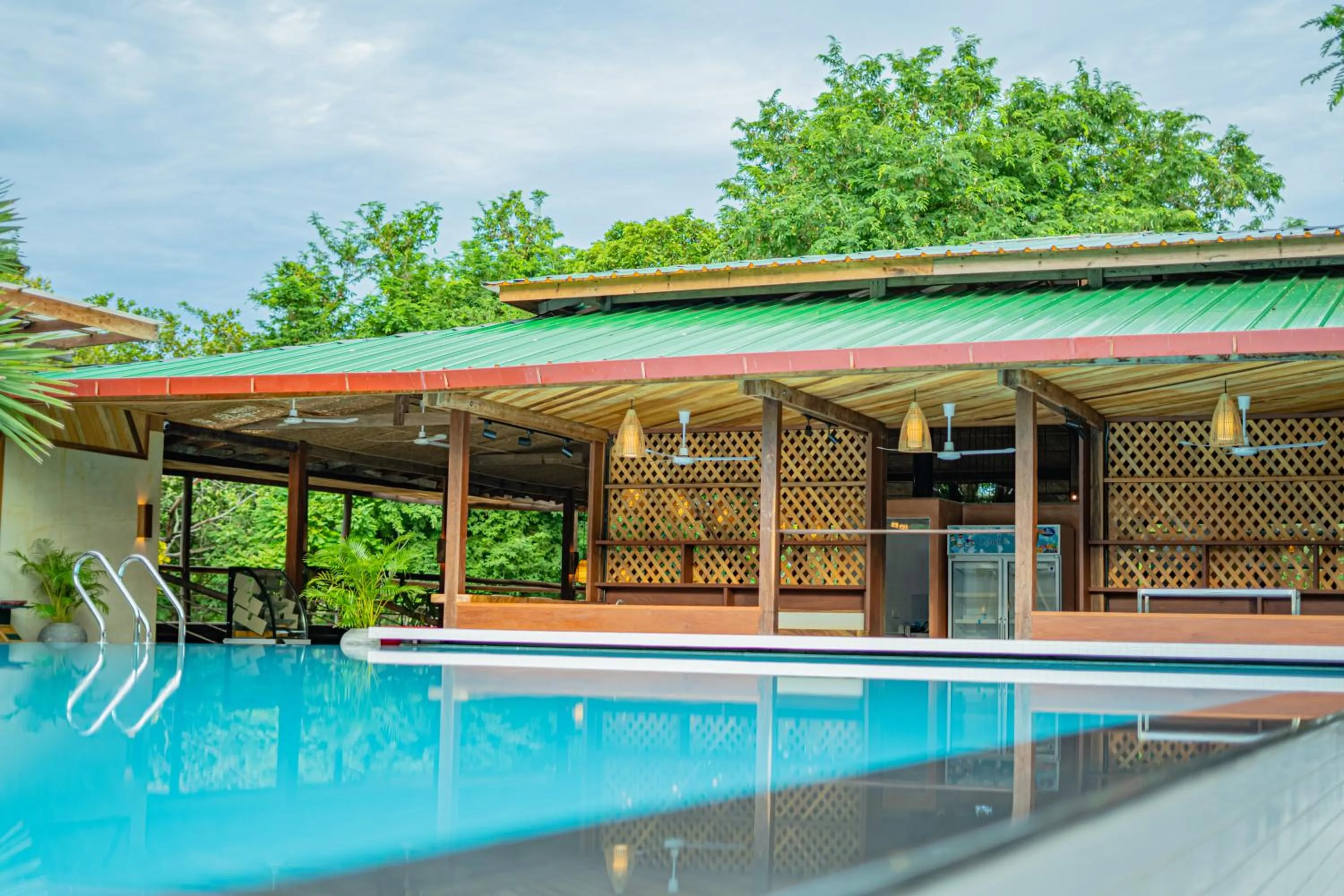 Swimming pool in Peam Snea Resort