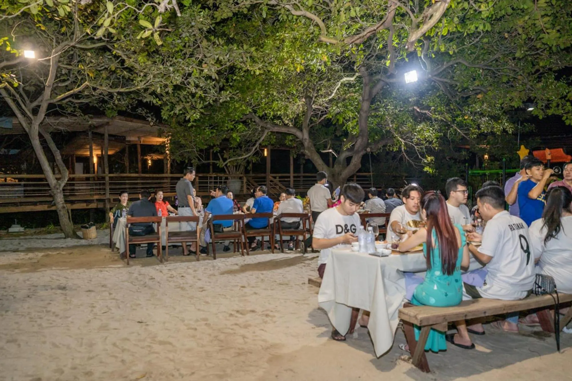 Restaurant/places to eat in Peam Snea Resort