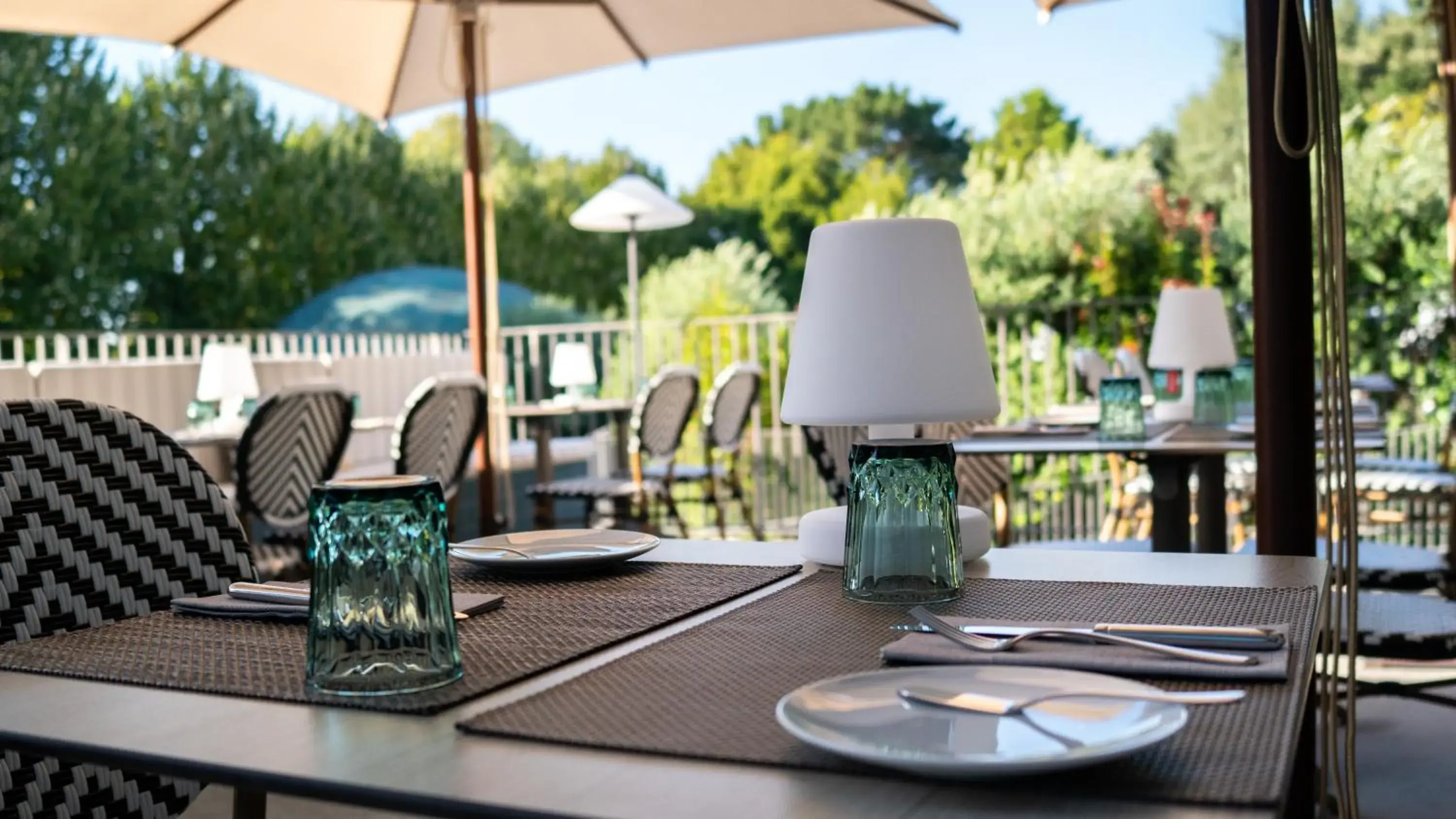 Restaurant/places to eat in Boeira Garden Hotel Porto Gaia, Curio Collection by Hilton Restaurant/places to eat in Boeira Garden Hotel Porto Gaia, Curio Collection by Hilton