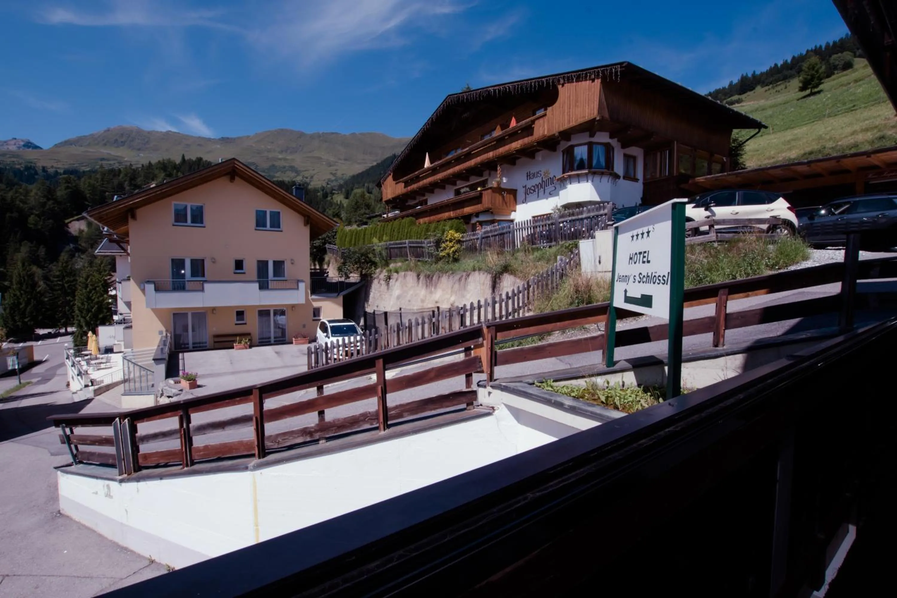 Mountain view in Jennys Huamatl