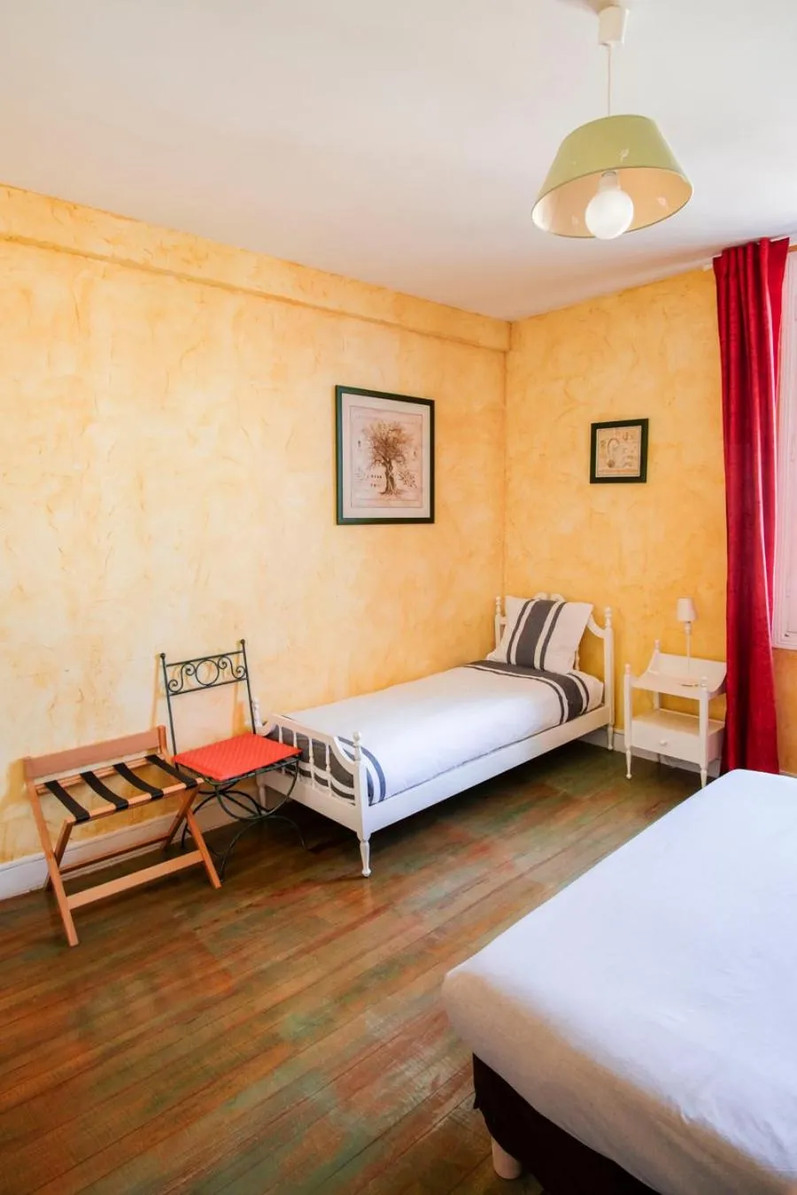 Bed in Les Gués Rivières