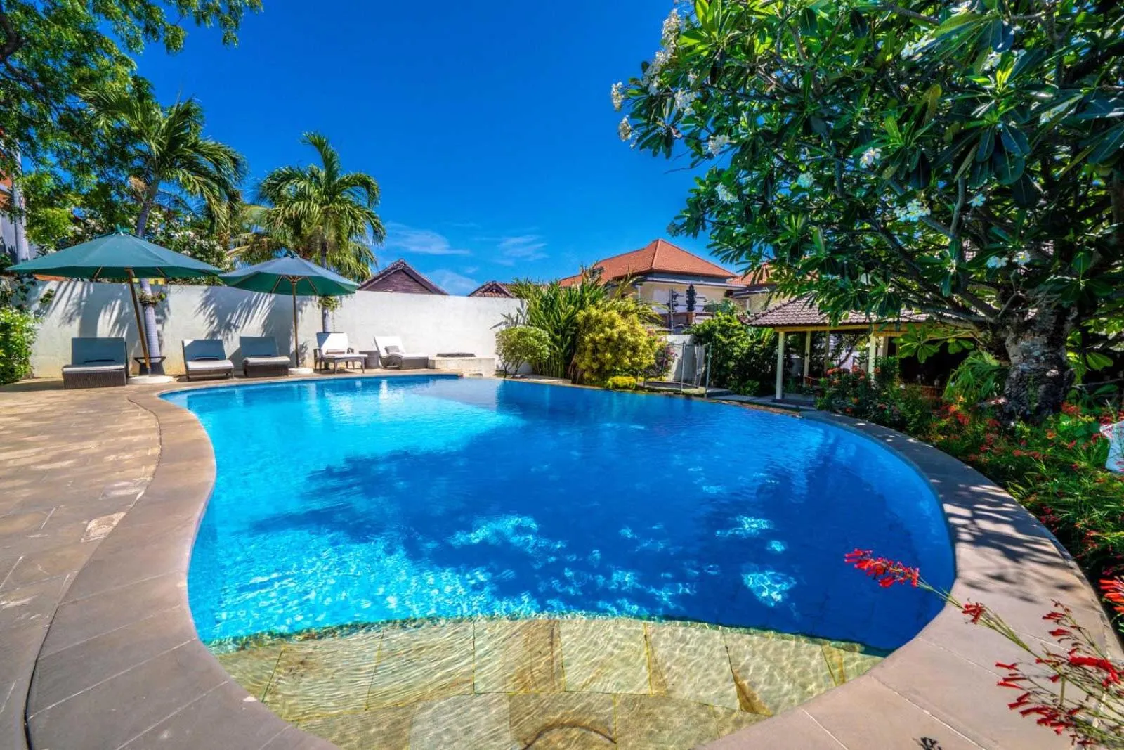 Ocean Sun Dive Resort