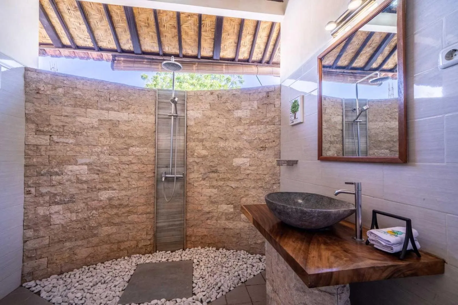 Ocean Sun Dive Resort