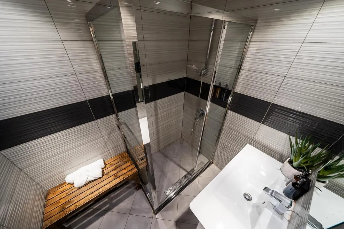 Sleepover Terminal 1, Concourse D - formerly sleep 'n fly