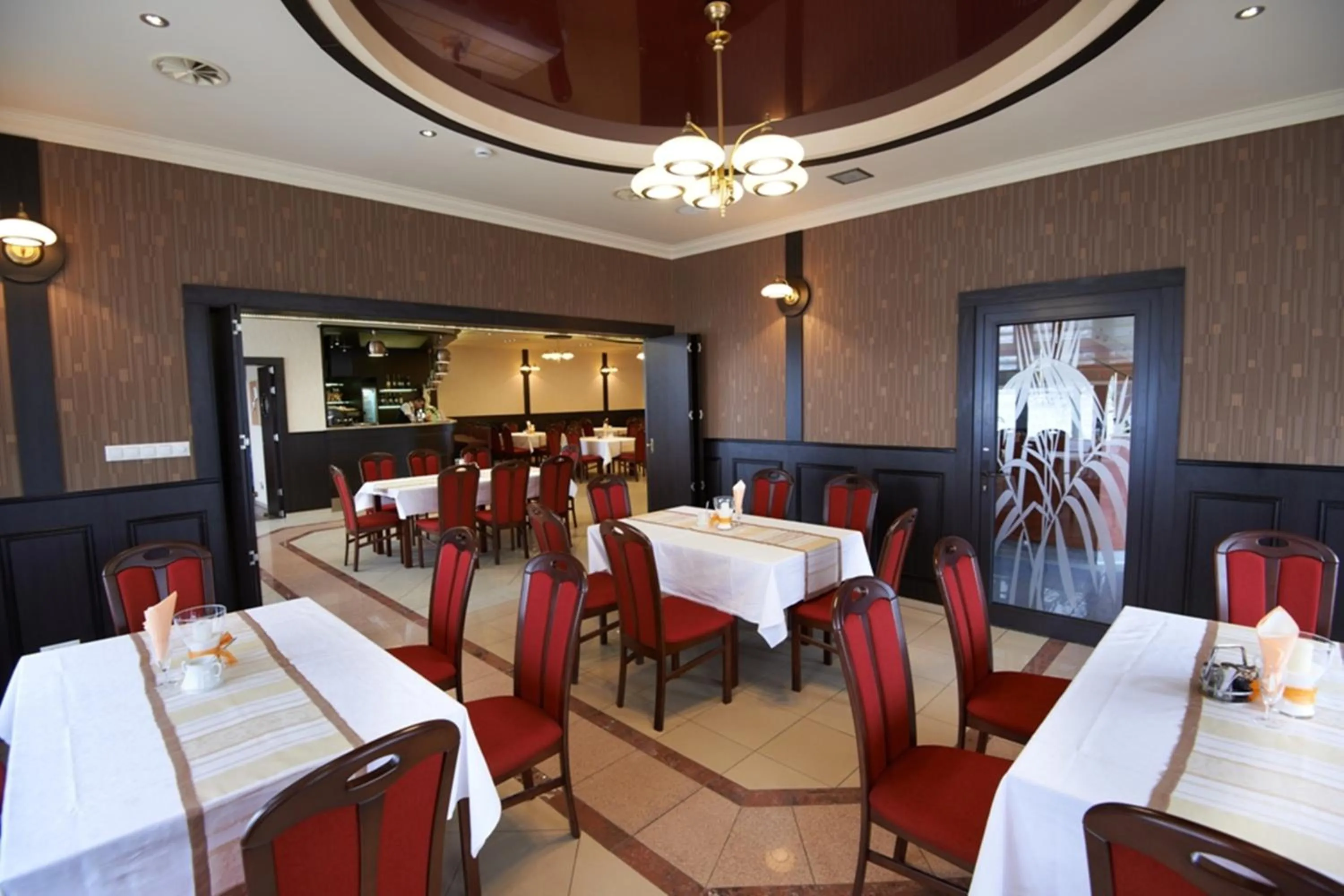 Restaurant/places to eat in Hotel Texicana