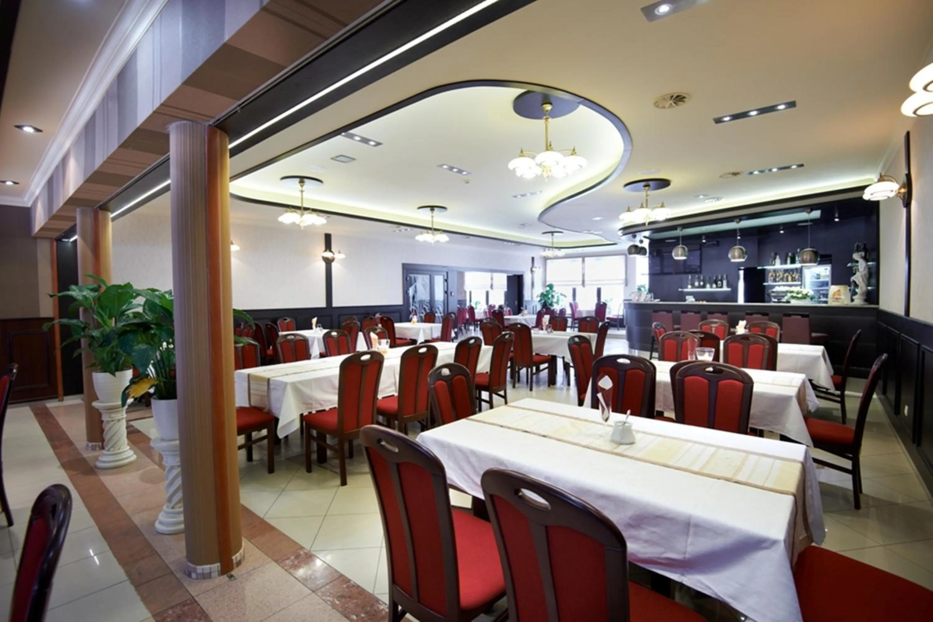 Restaurant/places to eat in Hotel Texicana