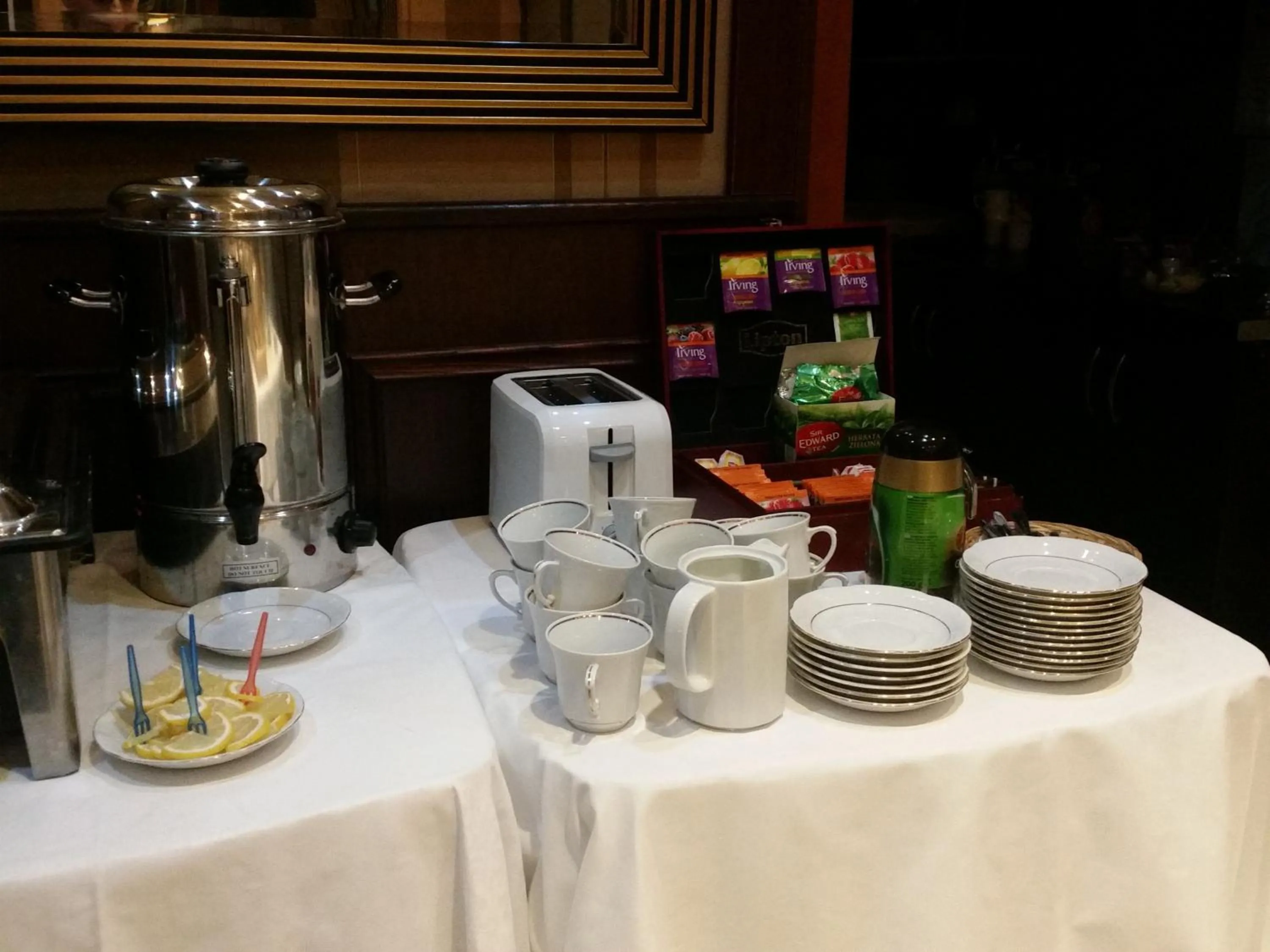 Coffee/tea facilities in Hotel Texicana