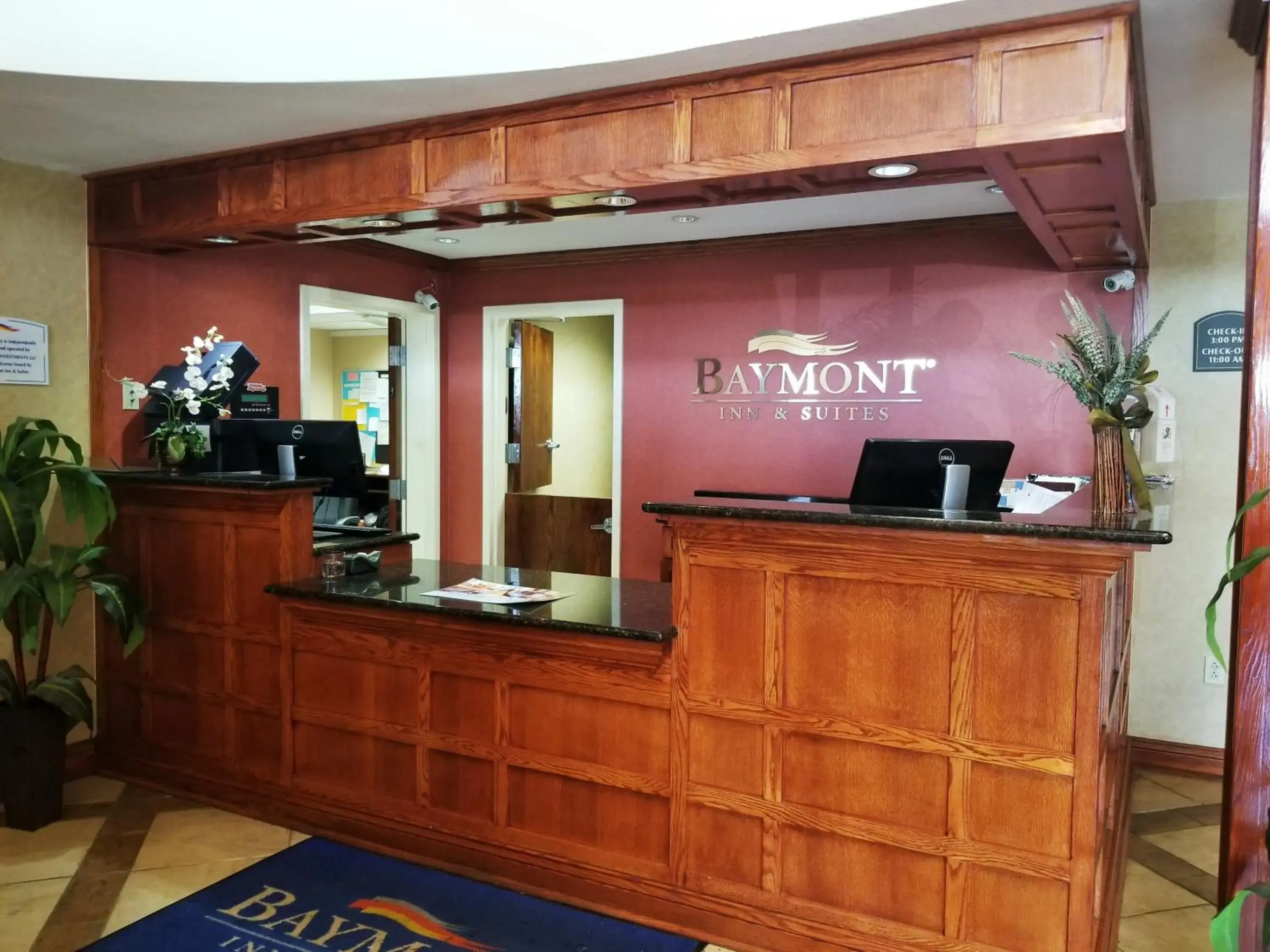 Lobby/Reception in Baymont by Wyndham Indianapolis West