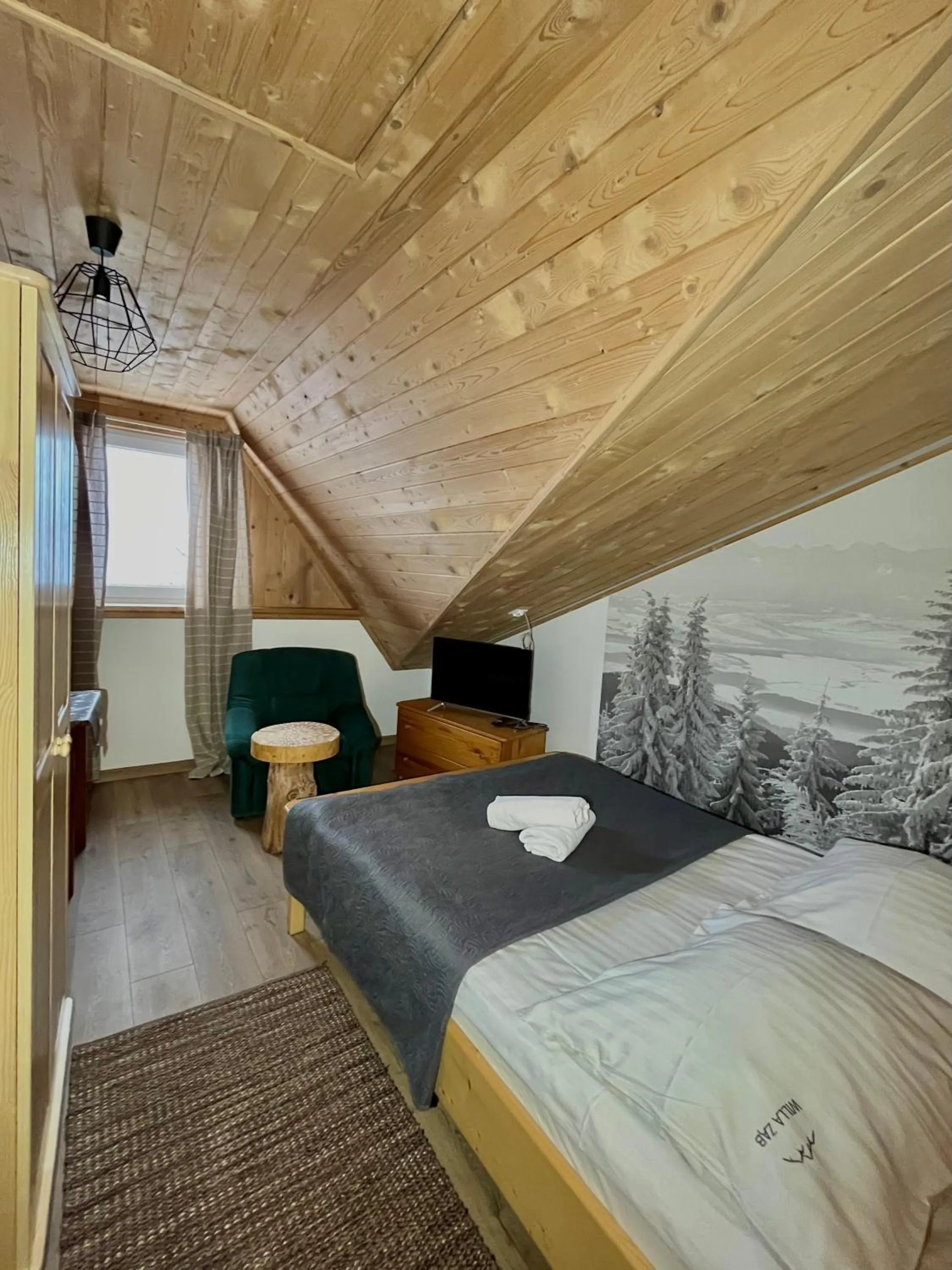 Bed in Pokoje Goscinne u Naglaka Willa Zab