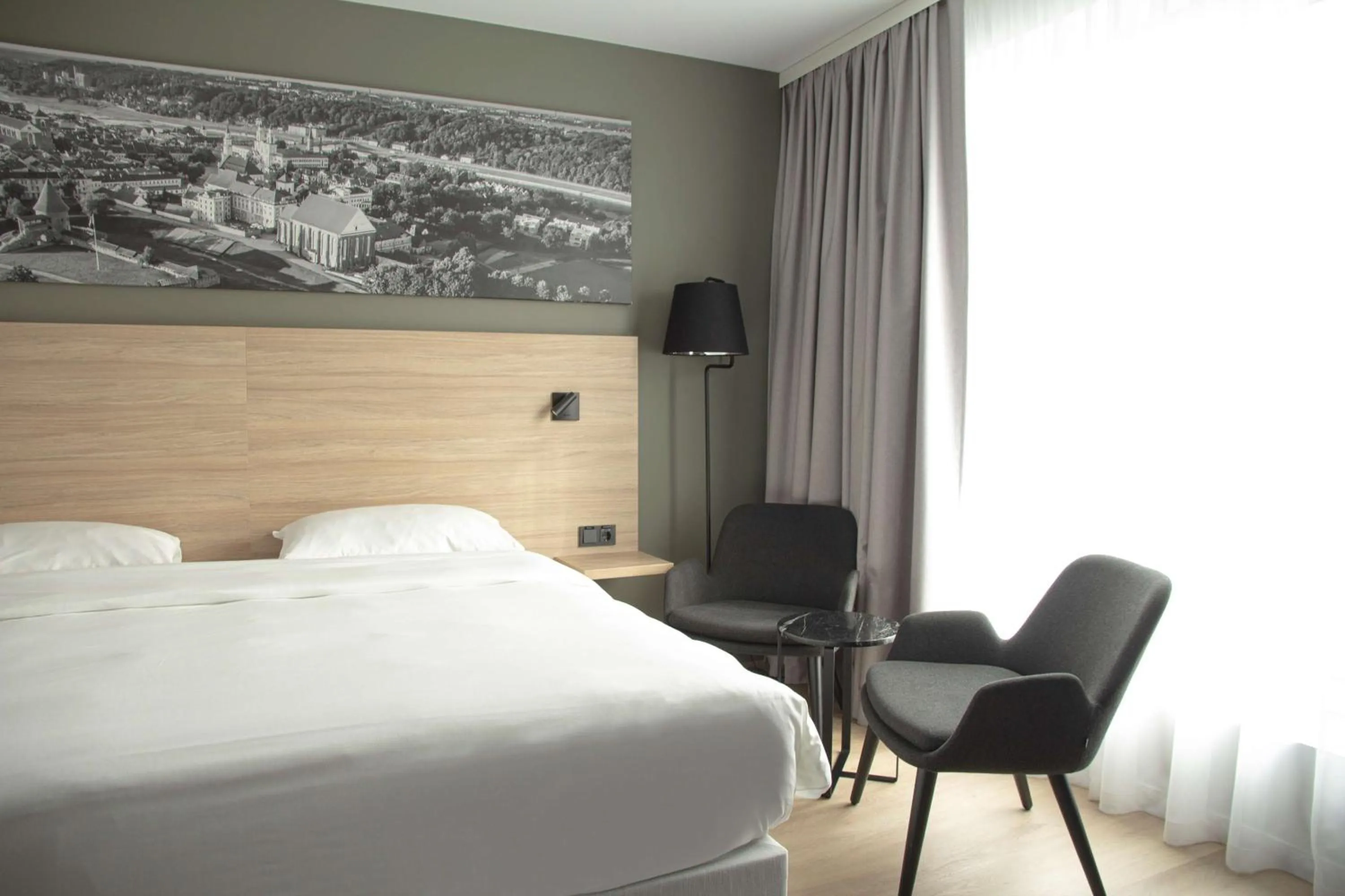 Bedroom, Bed in Park Inn by Radisson Vilnius Airport Hotel & Conference Centre