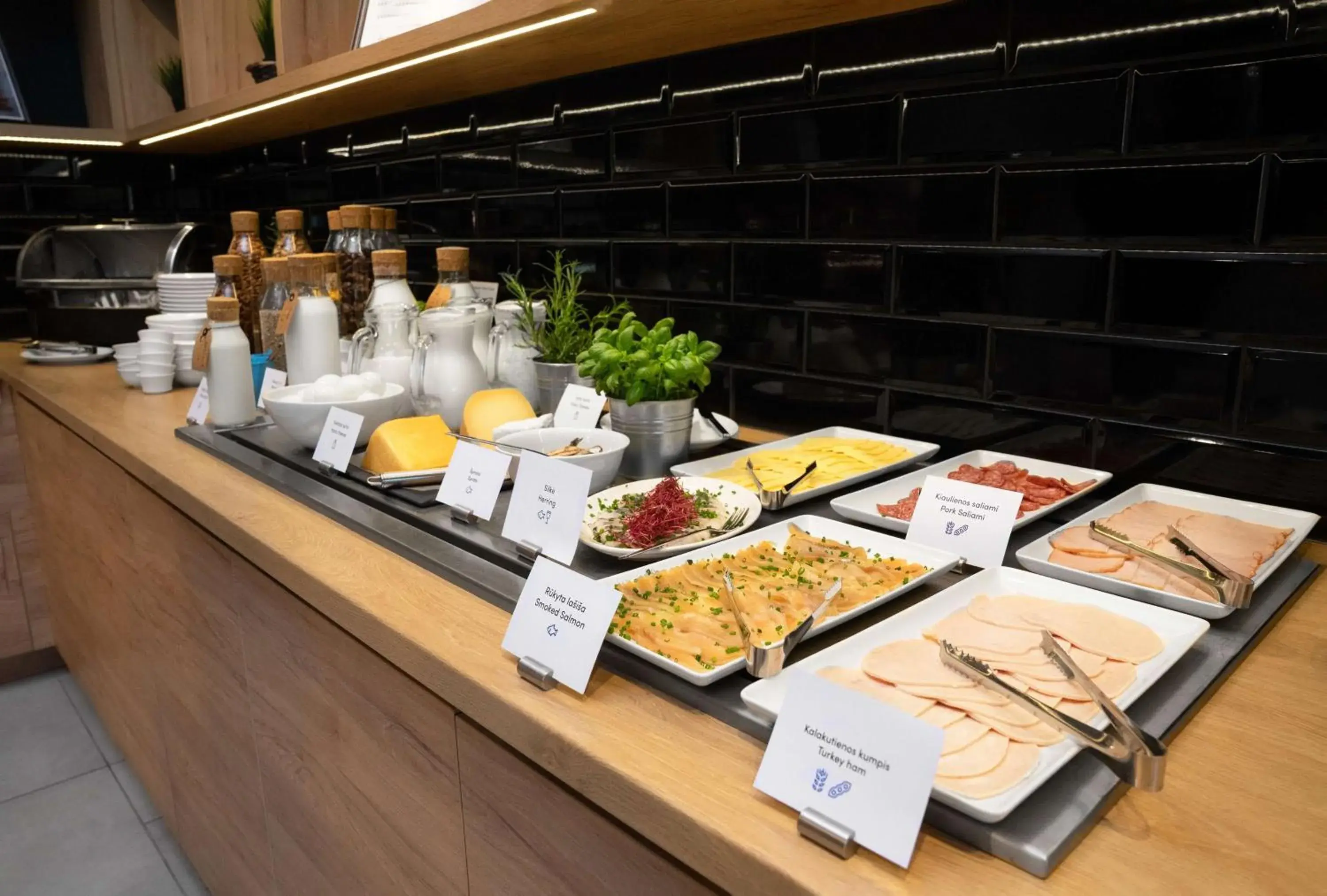 Food and drinks in Park Inn by Radisson Vilnius Airport Hotel & Conference Centre Food and drinks in Park Inn by Radisson Vilnius Airport Hotel & Conference Centre