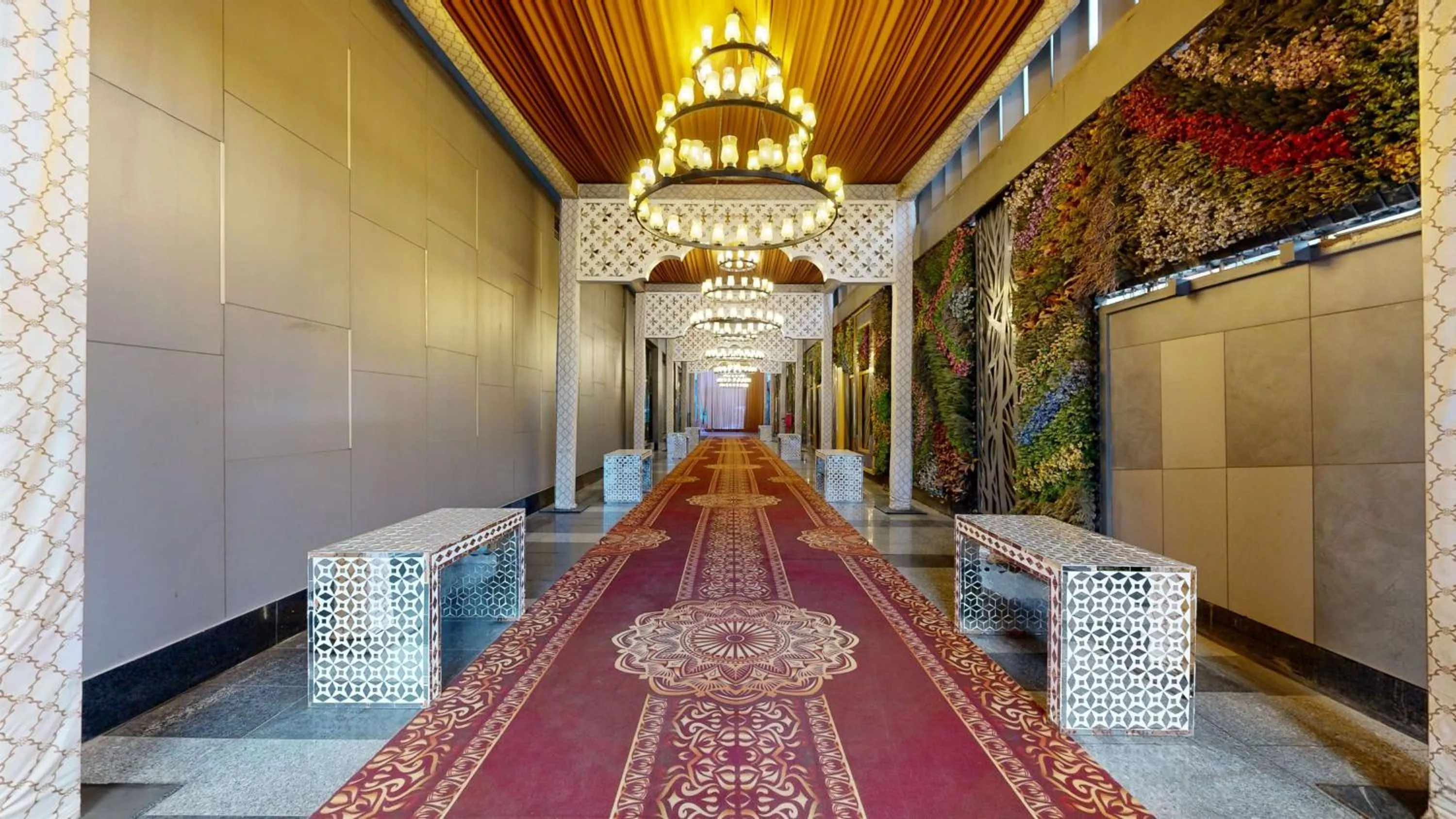 wedding in Radisson Blu Towers Kaushambi Delhi NCR