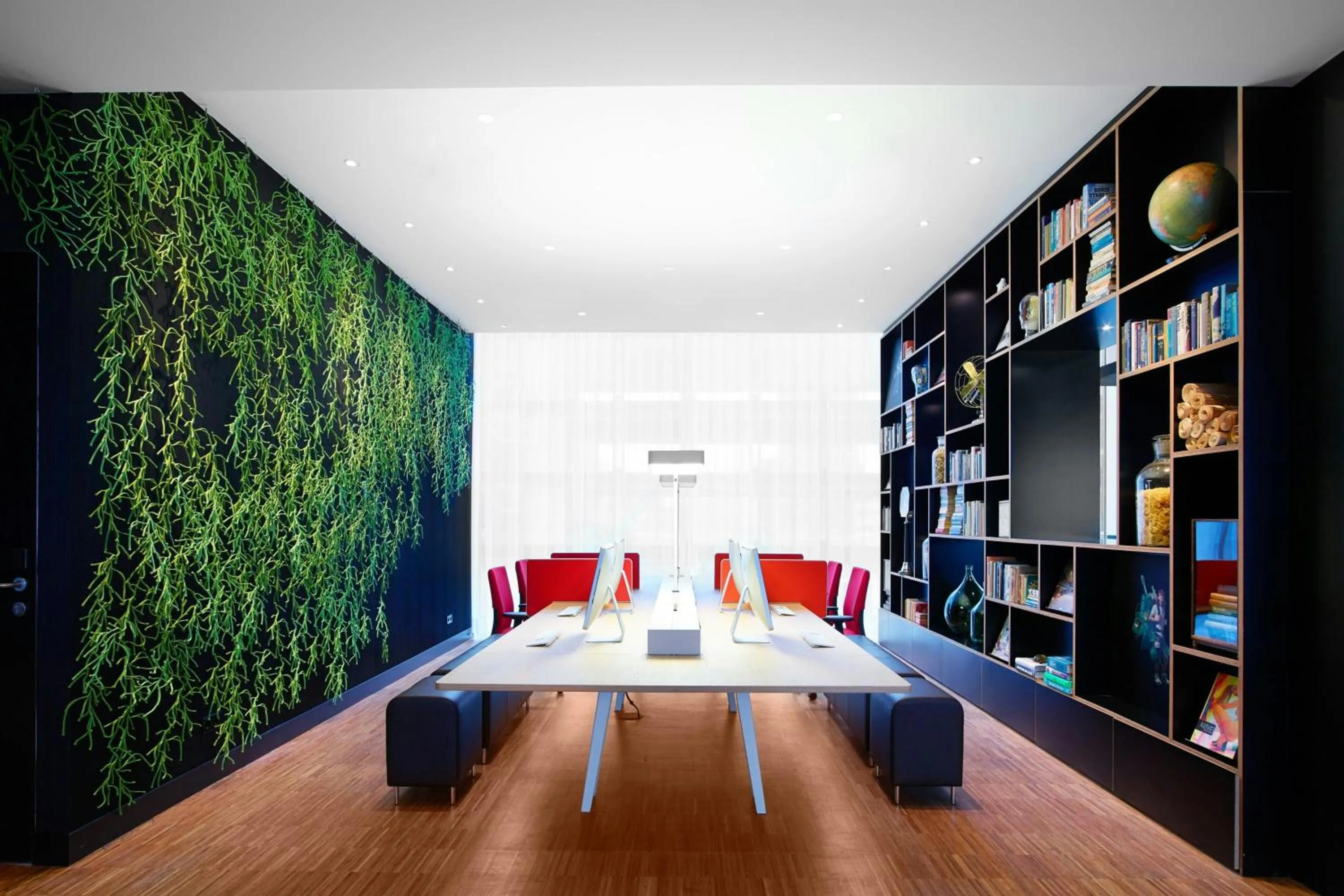 Lobby or reception in citizenM Rotterdam