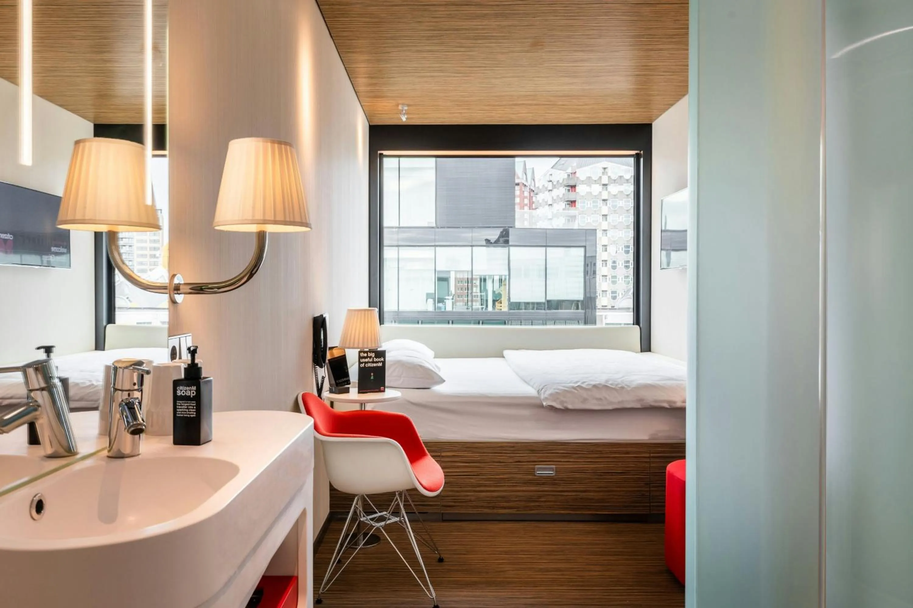 Bedroom, Bed in citizenM Rotterdam