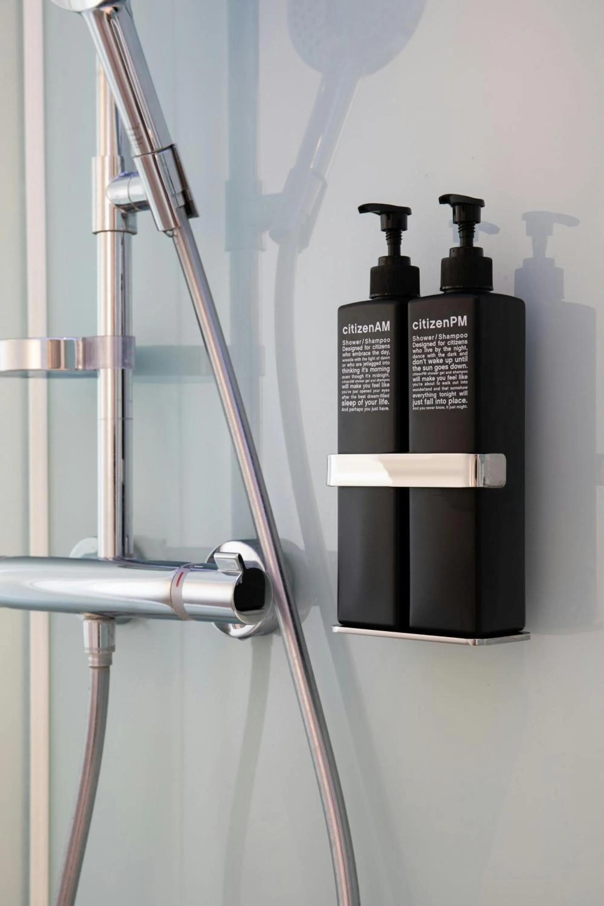 Bedroom in citizenM Rotterdam