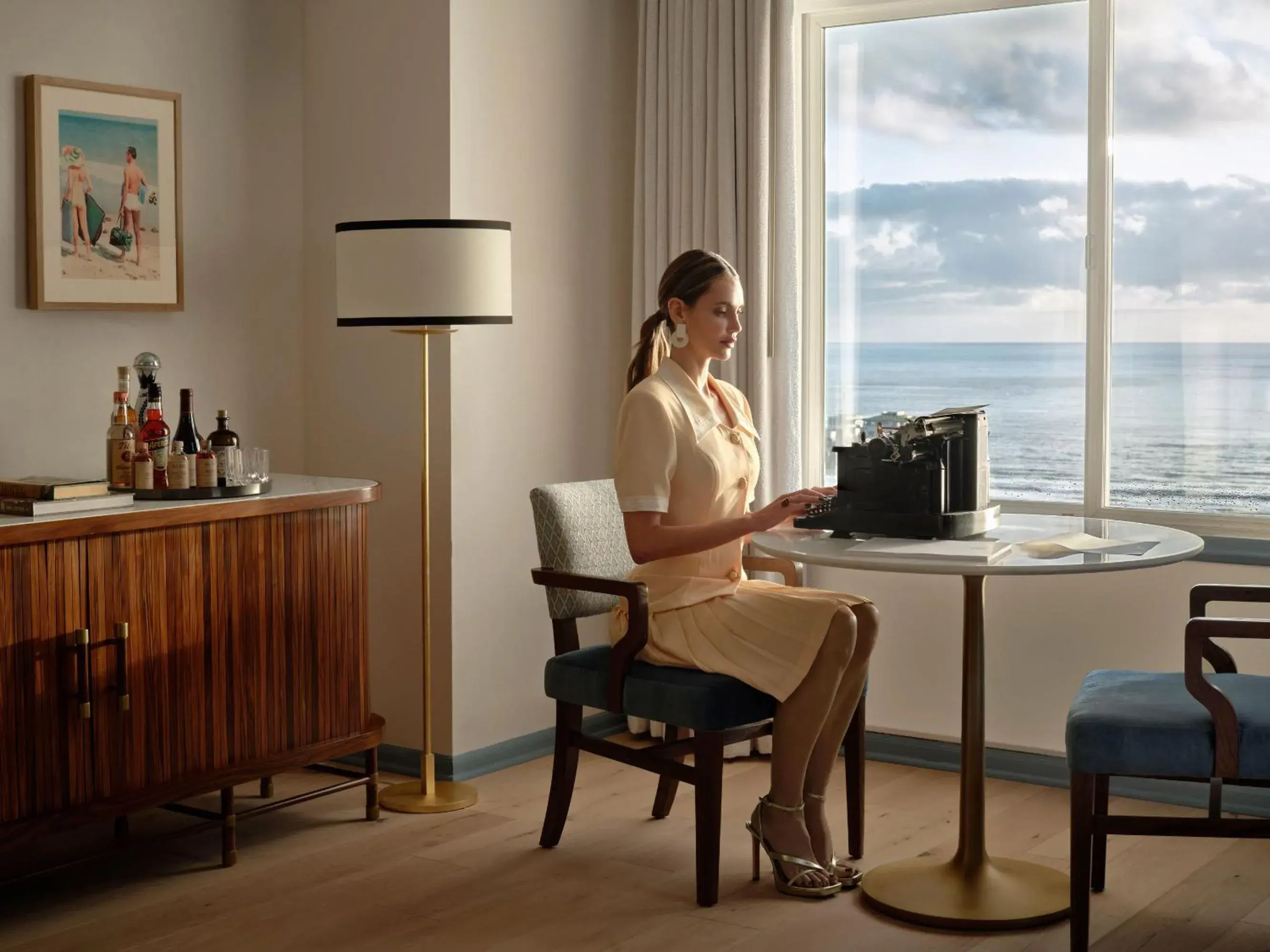 Living room in The Georgian Hotel Living room in The Georgian Hotel