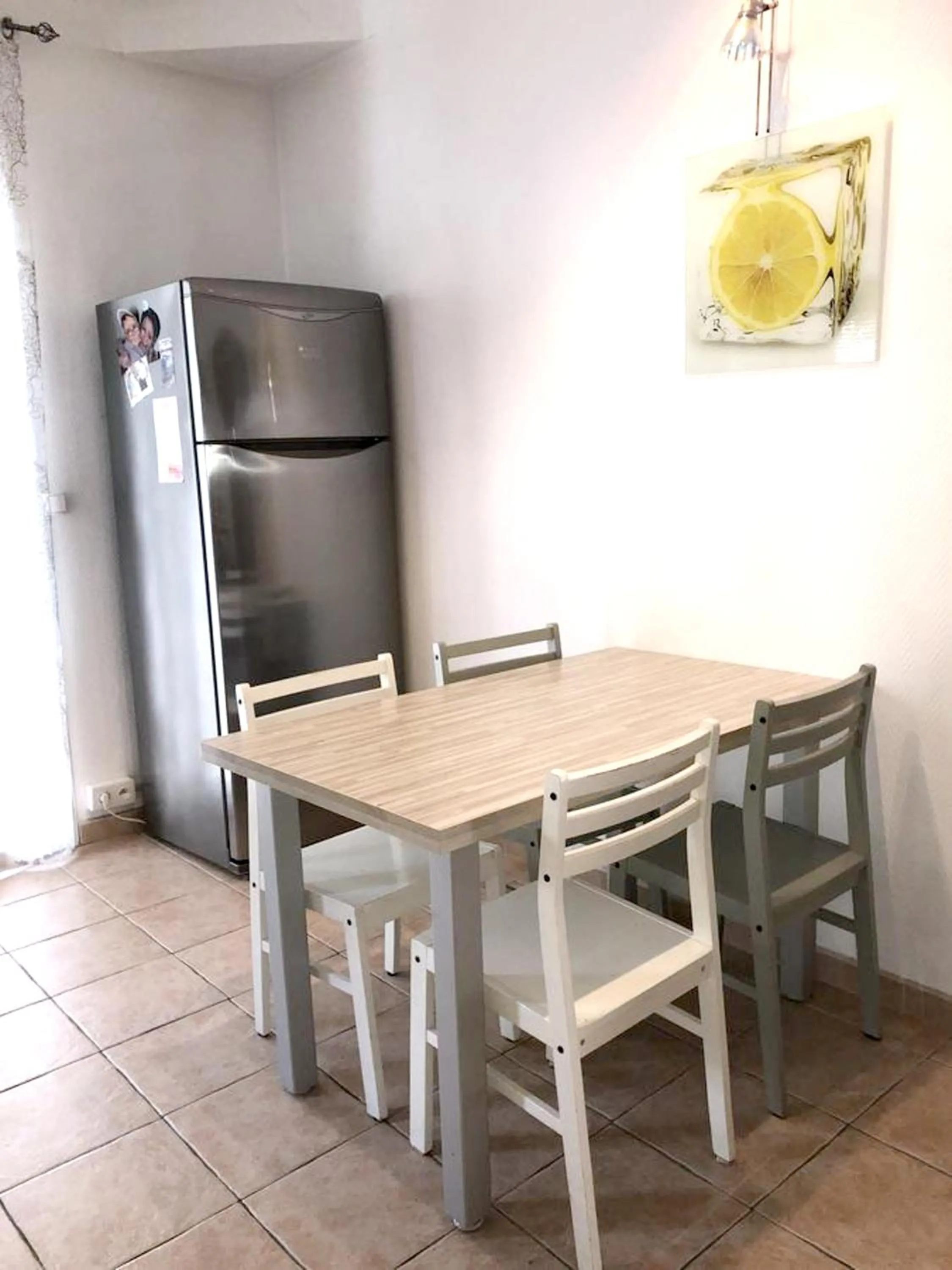 Dining area in Appartement moderne à Antibes avec jardin et terrasse