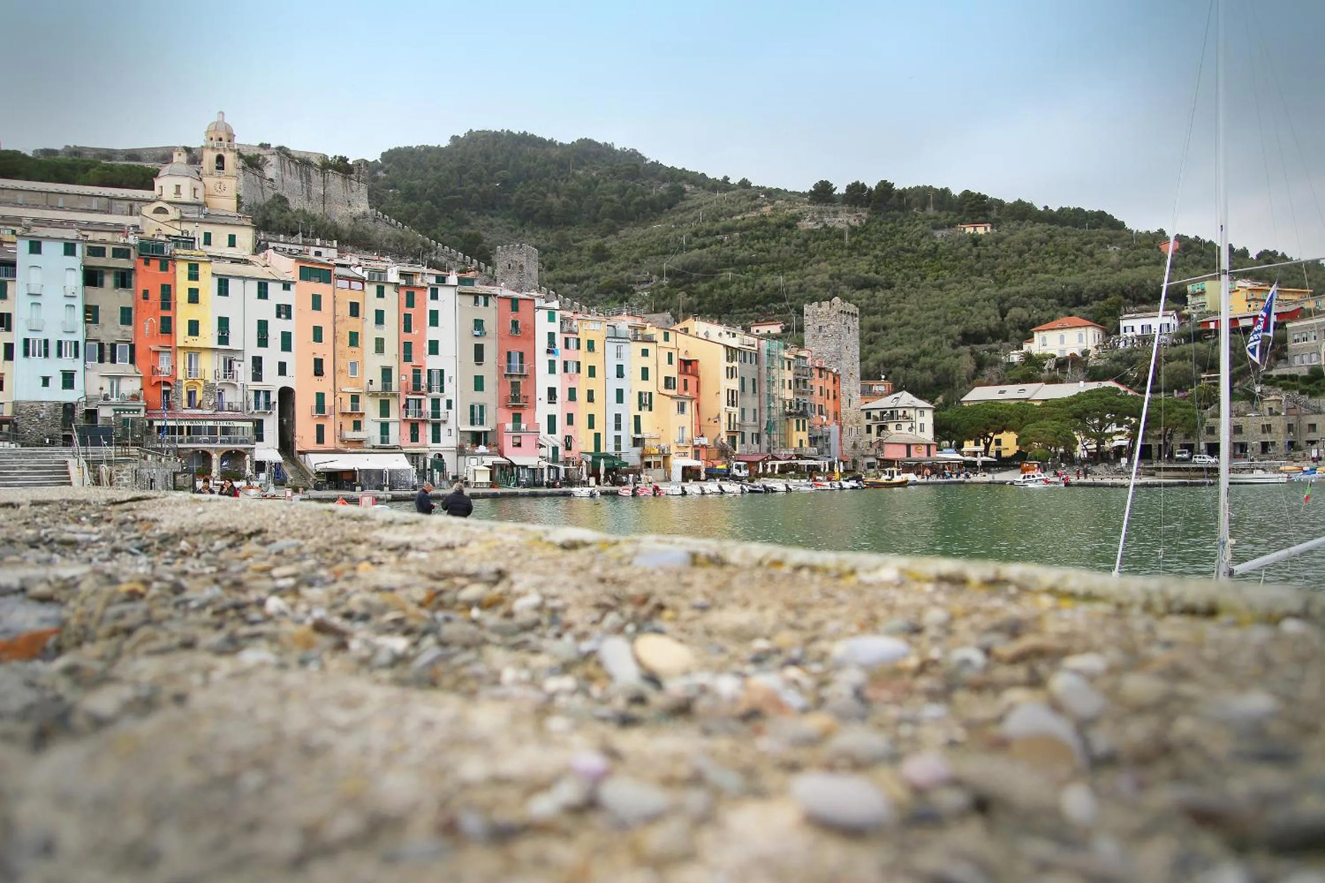 Property building in L'Ancora