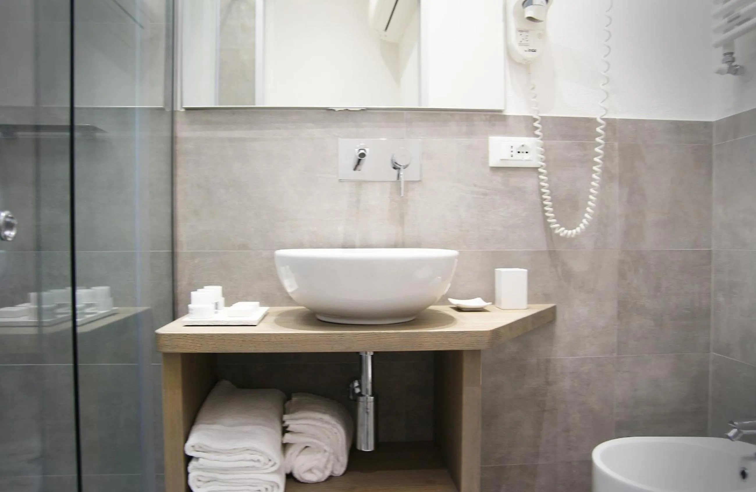 Bathroom in L'Ancora