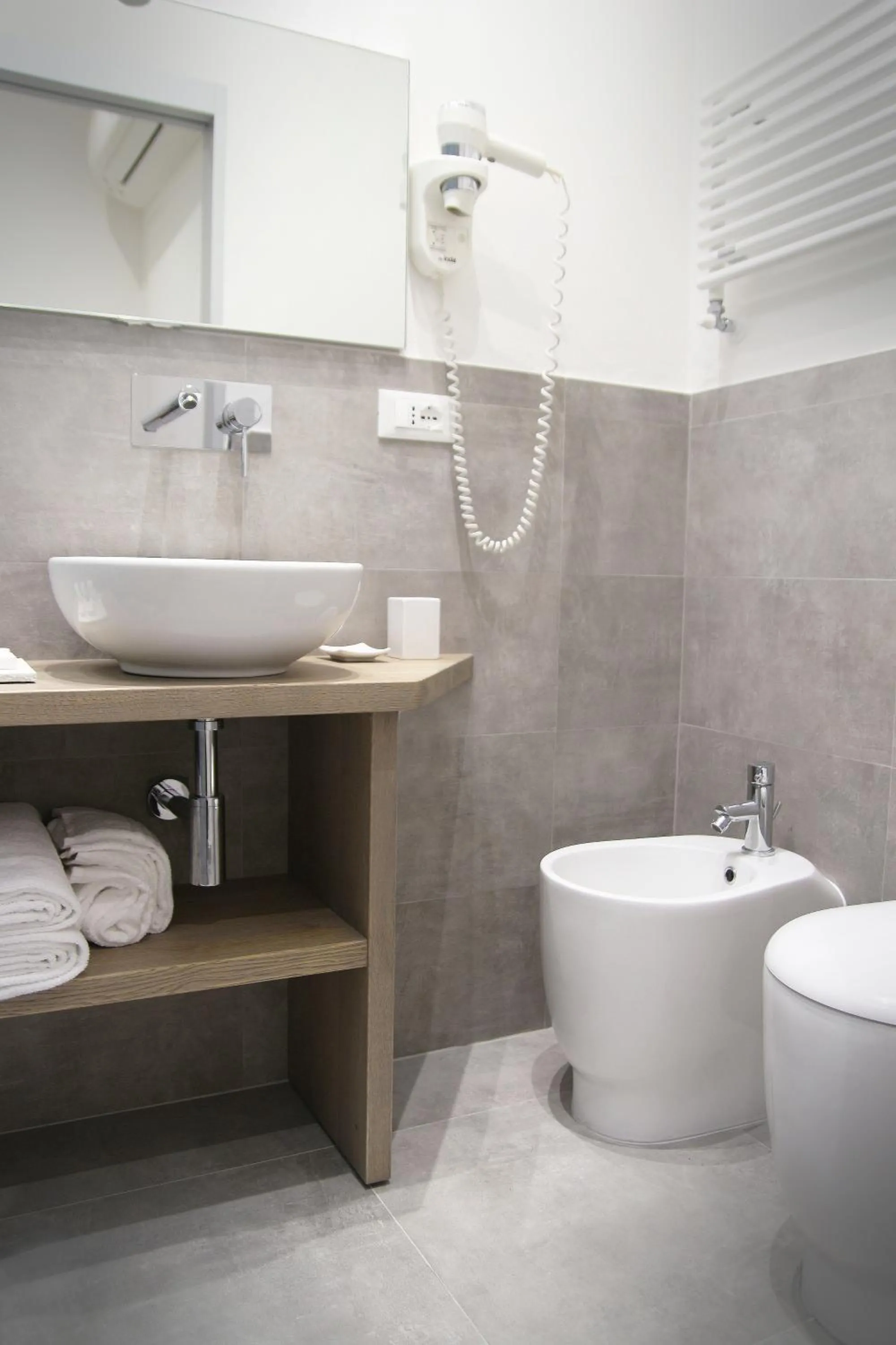 Toilet in L'Ancora