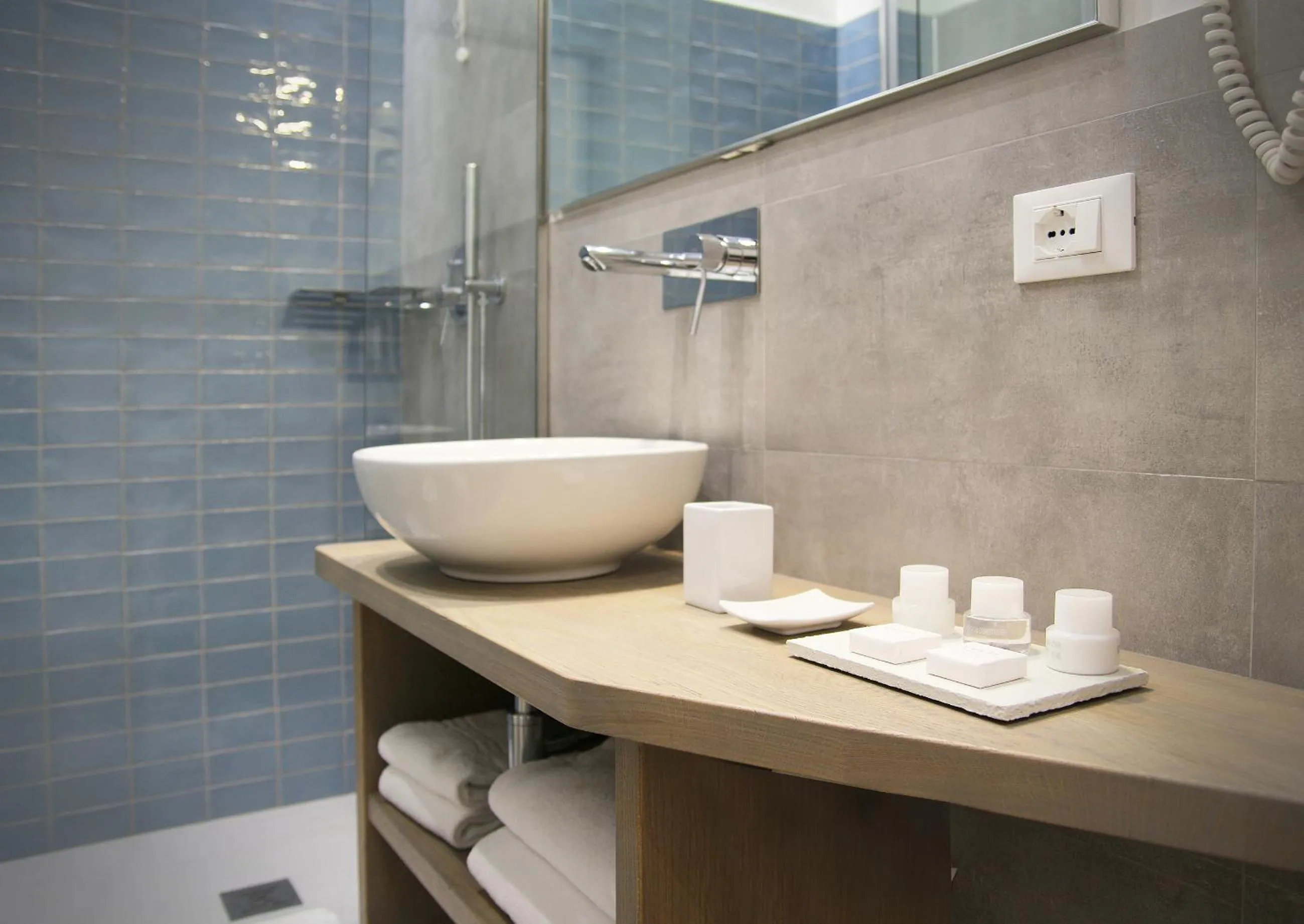 Bathroom in L'Ancora