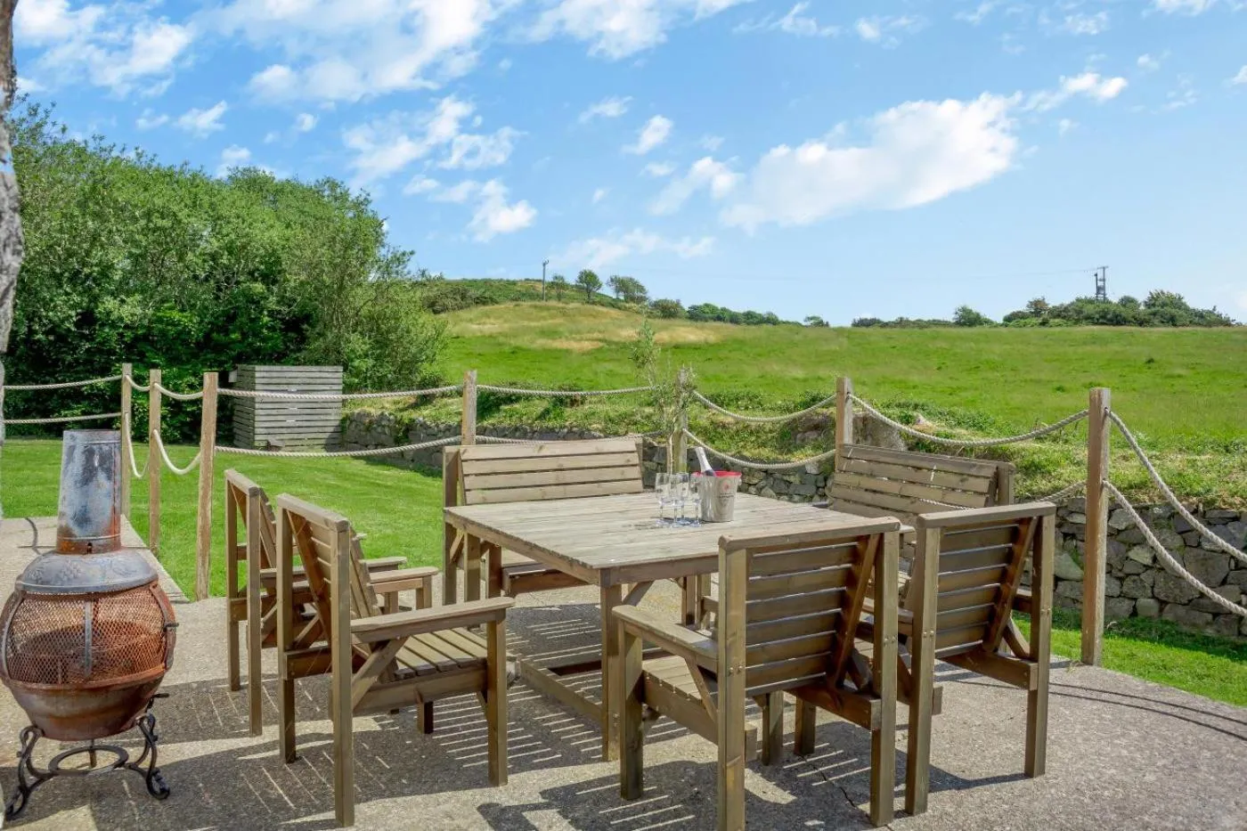 3 Bed in Pwllheli oc-penmae