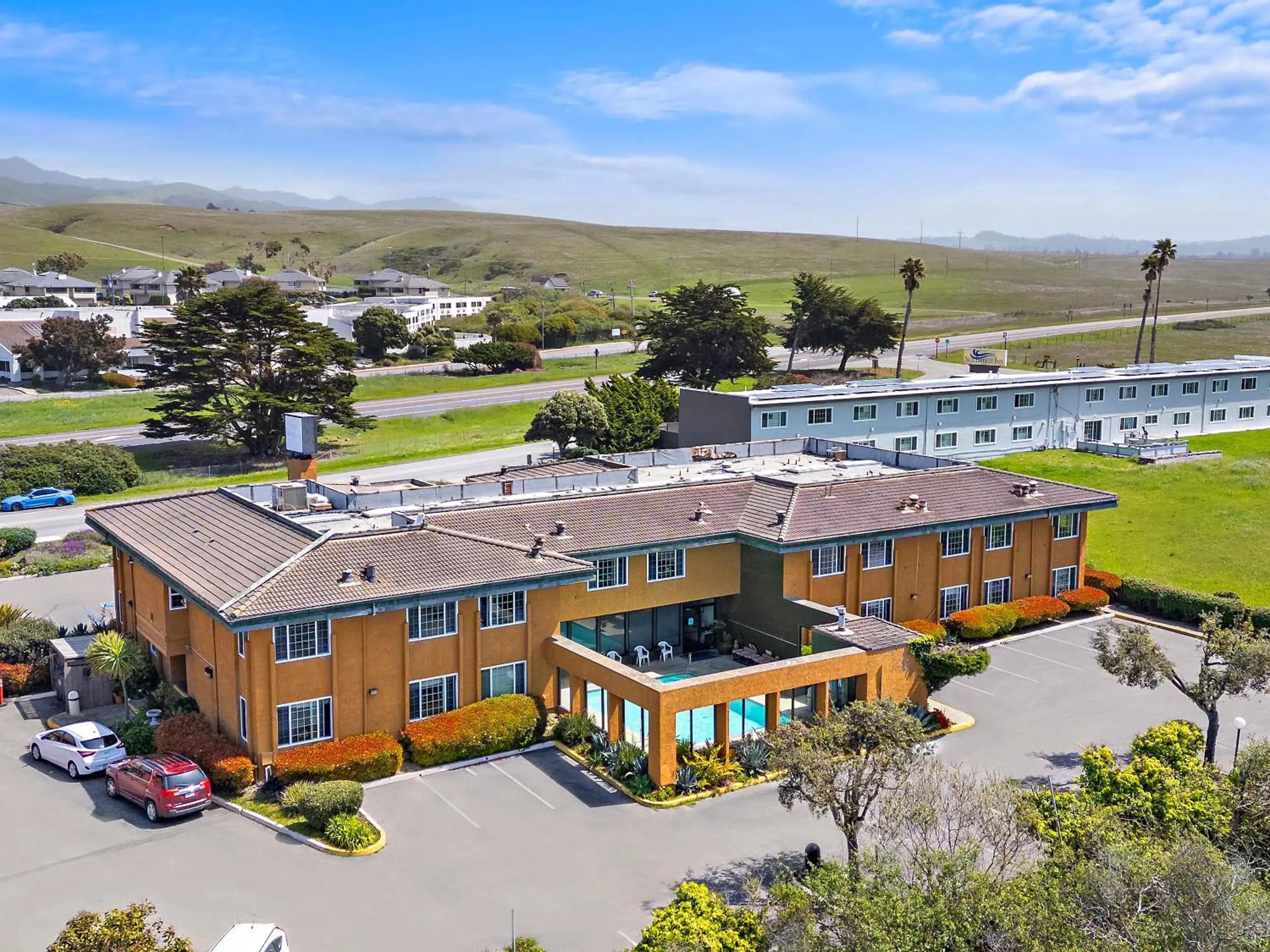 Property building in The Morgan San Simeon - Cambria by Hearst Castle Property building in The Morgan San Simeon - Cambria by Hearst Castle