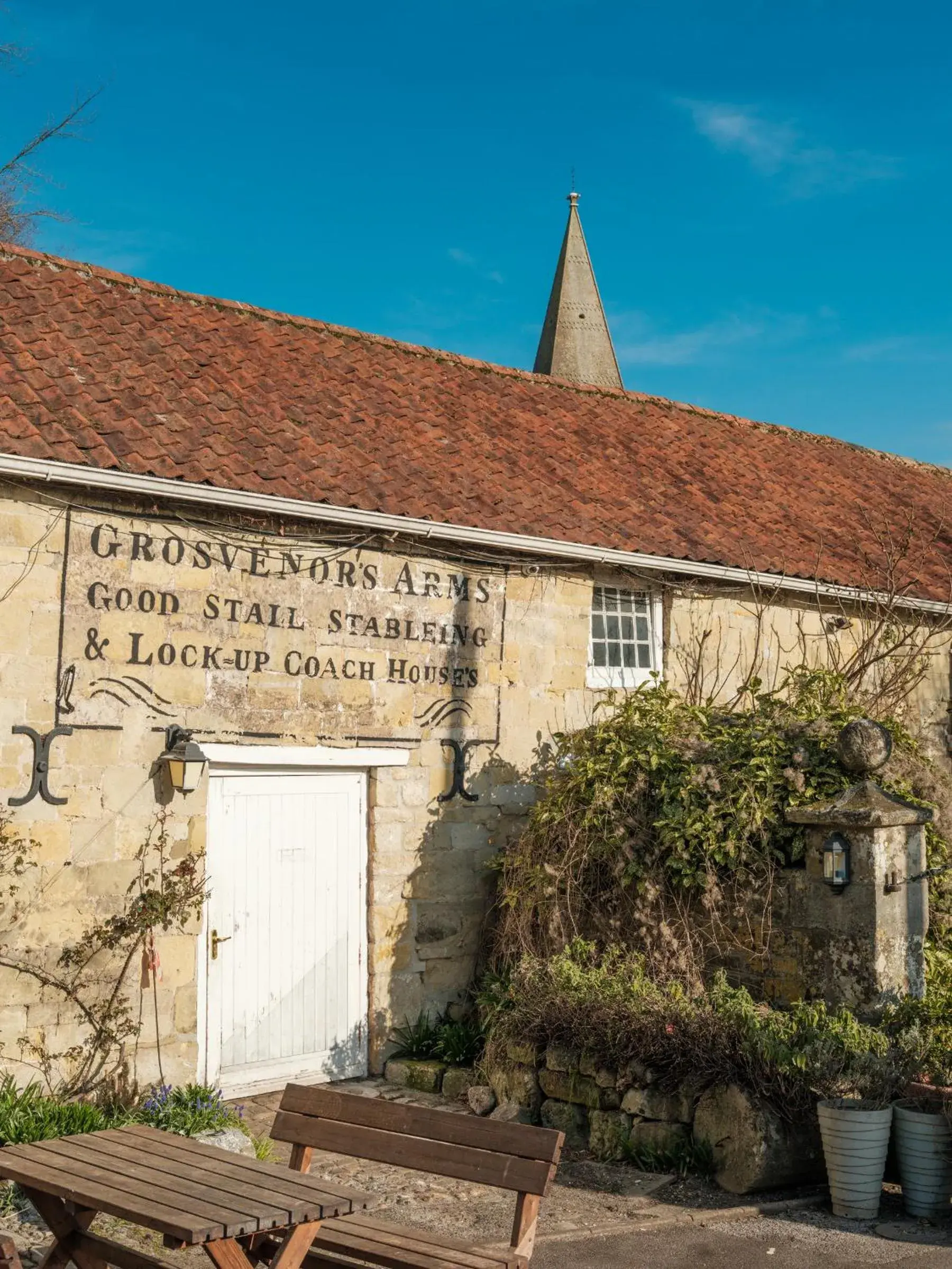 Property building in The Grosvenor Arms Property building in The Grosvenor Arms
