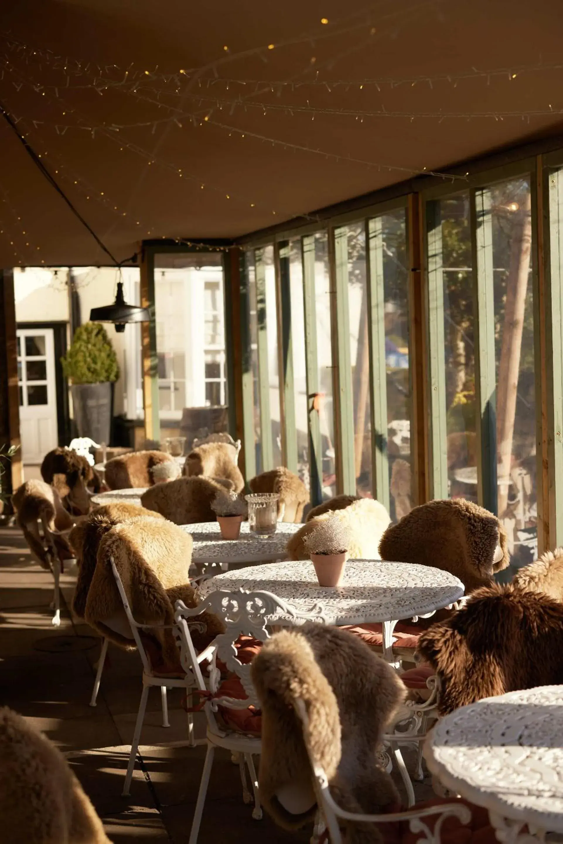 Property building in The Grosvenor Arms Property building in The Grosvenor Arms