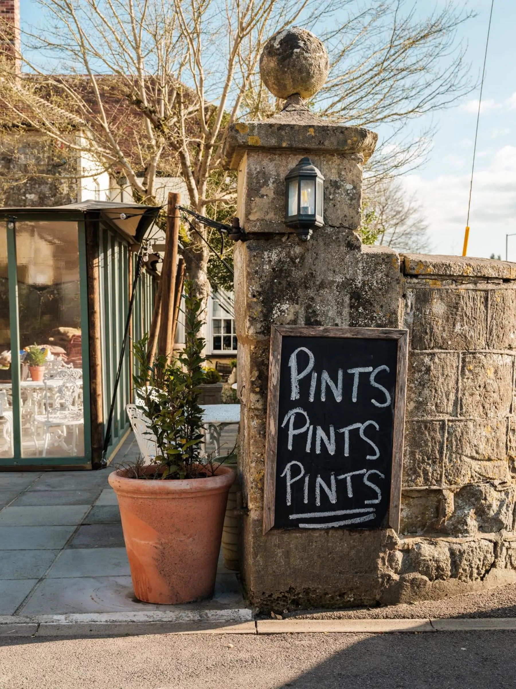Property building in The Grosvenor Arms