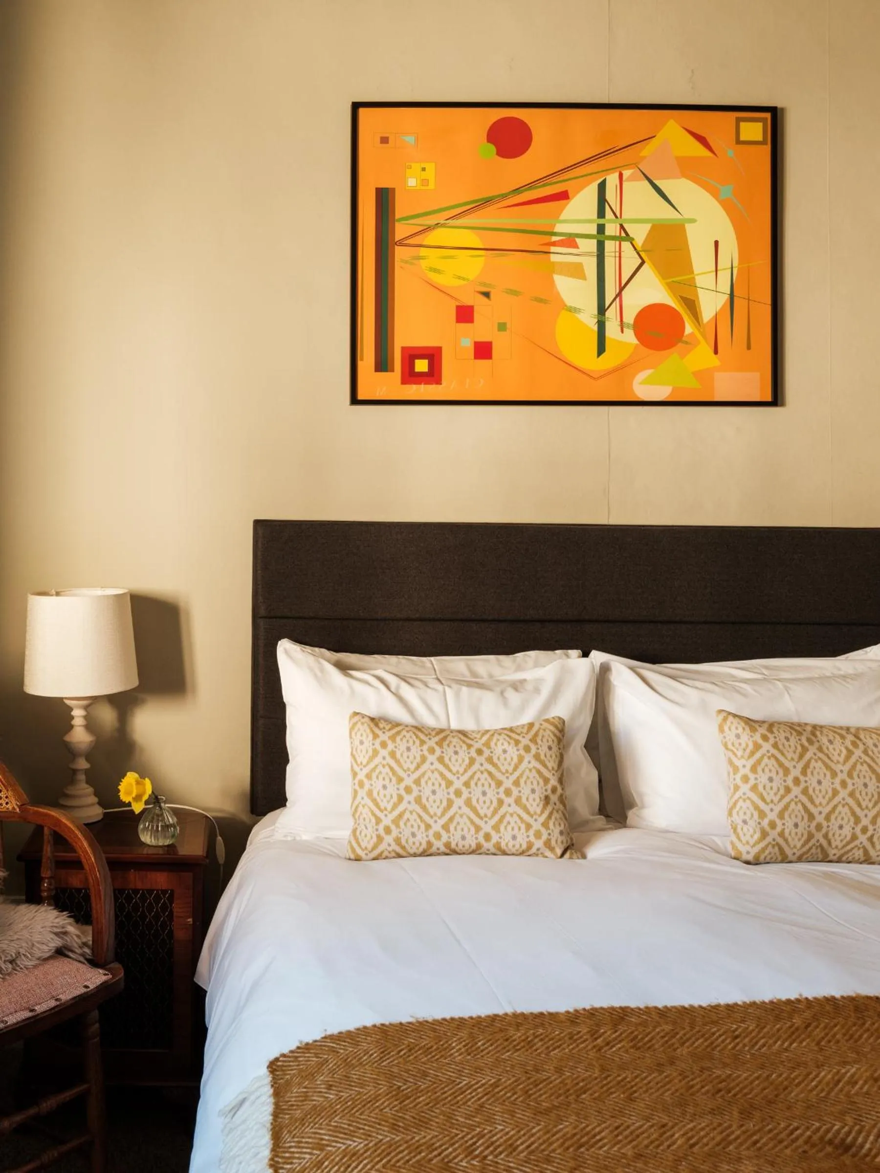 Bedroom, Bed in The Grosvenor Arms