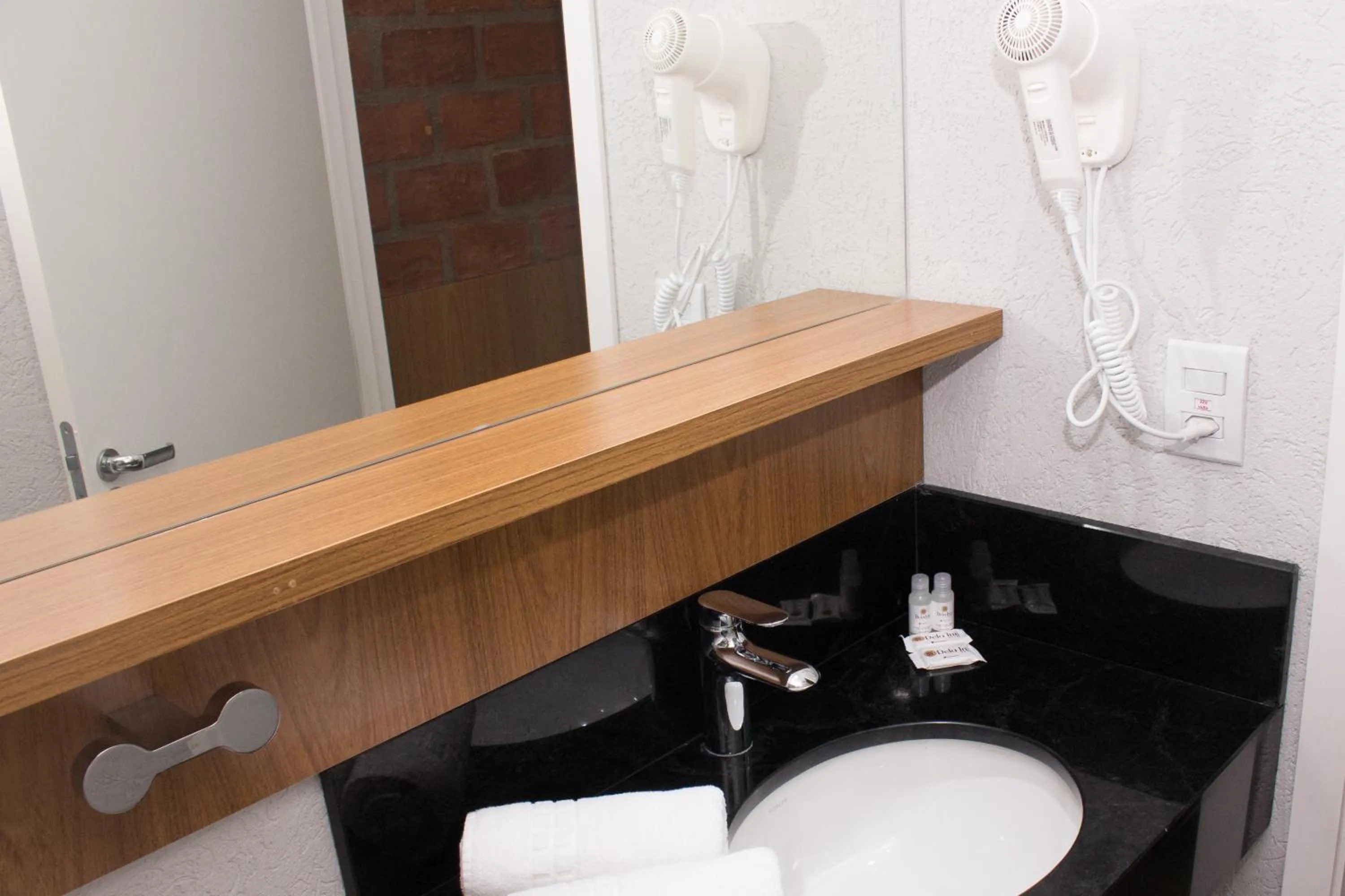 Bathroom in Dela Inn Andradas